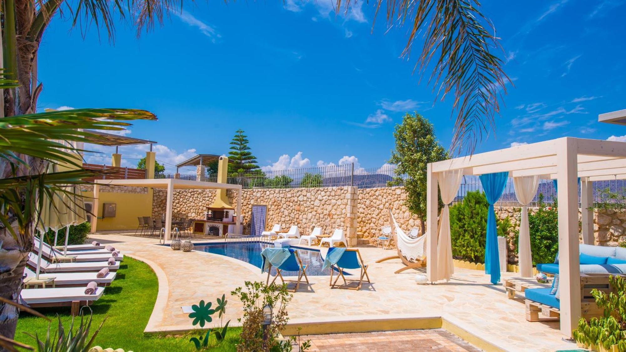 Azzuro With Private Pool By Estia Hersonissos (Crete)