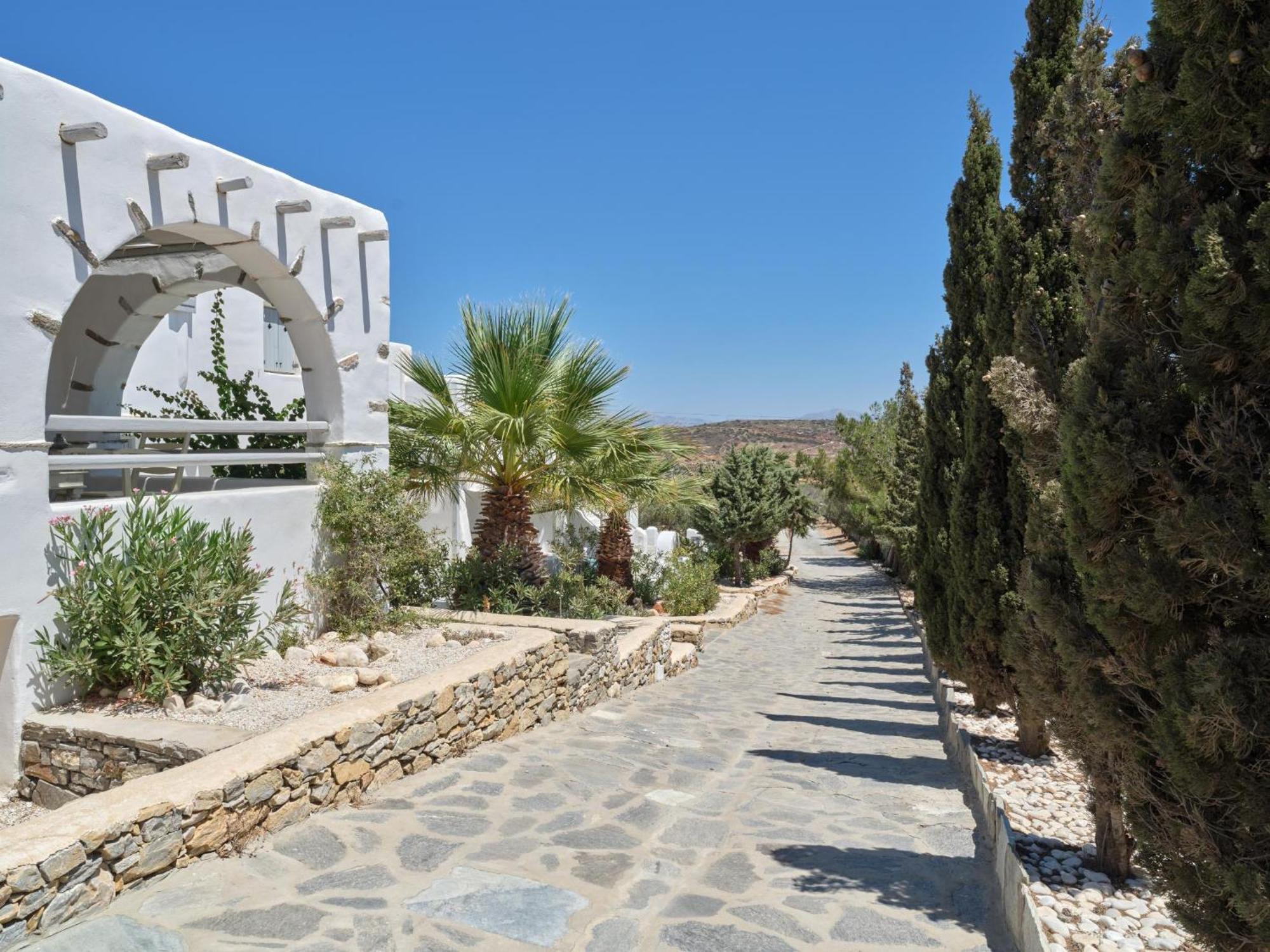 Apleton Parikia (Paros)