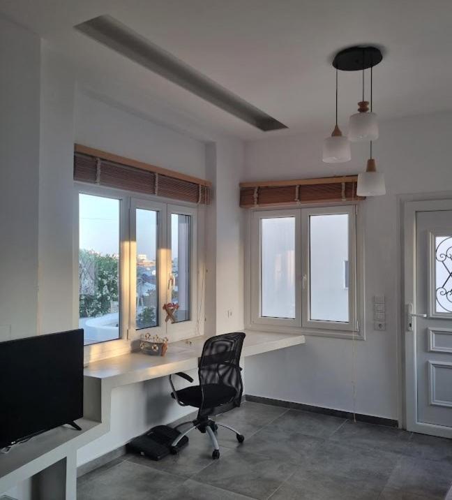 Apartment Barewake's Place 1 Spacious Cycladic And Seaside View South Paros *