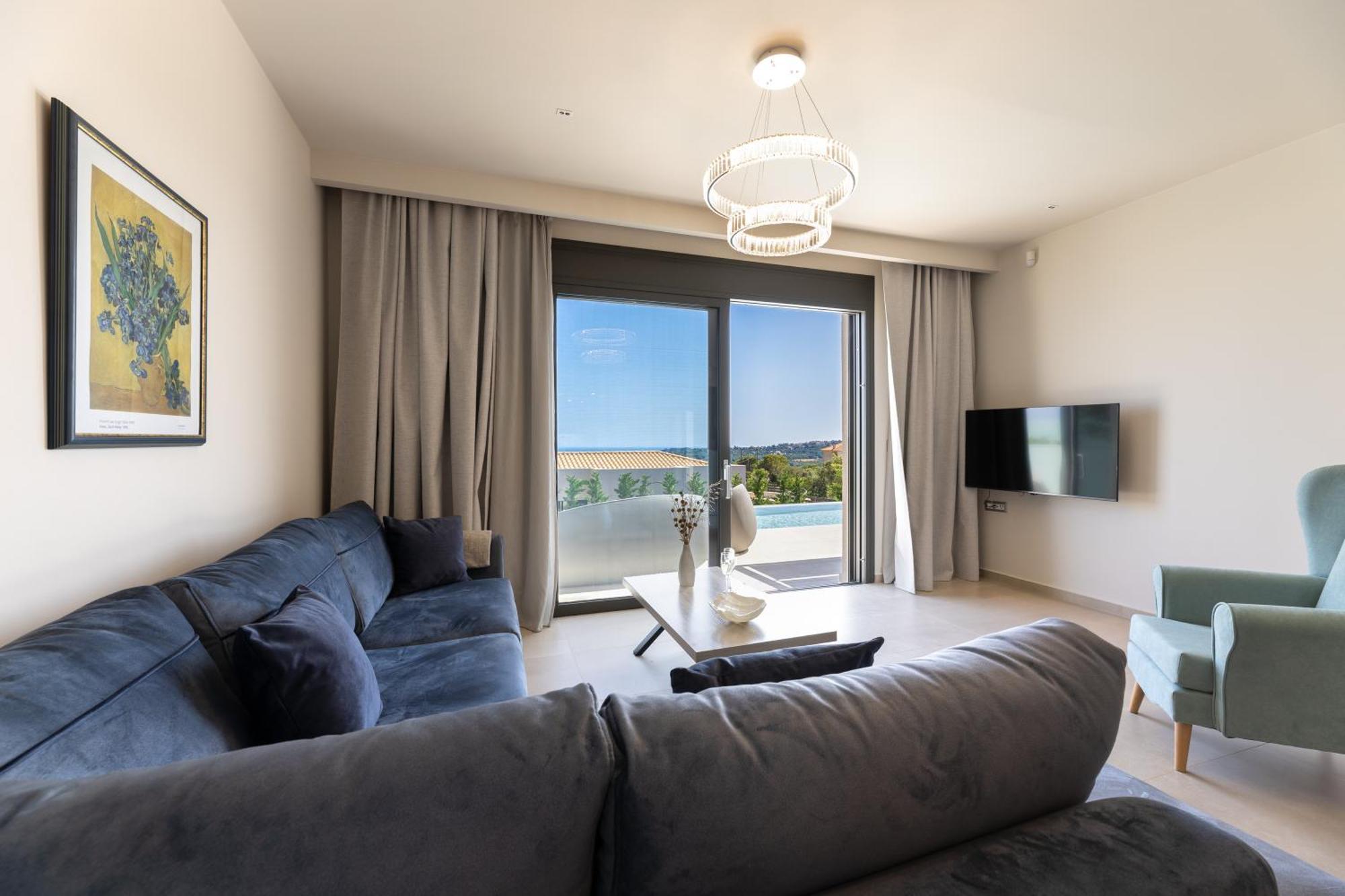 Gem Luxury Sea View * Karavados