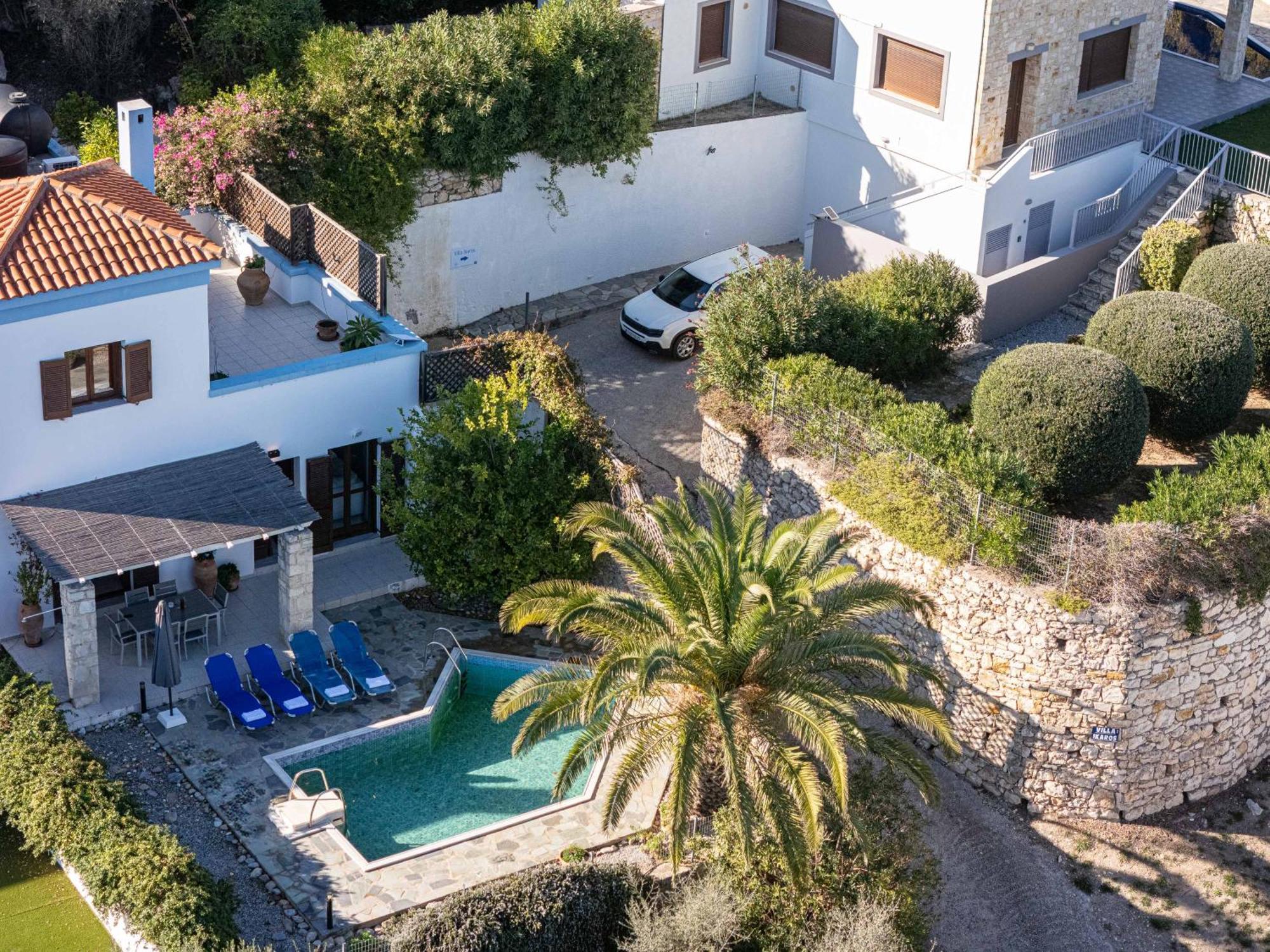 Delfi With Private Pool *