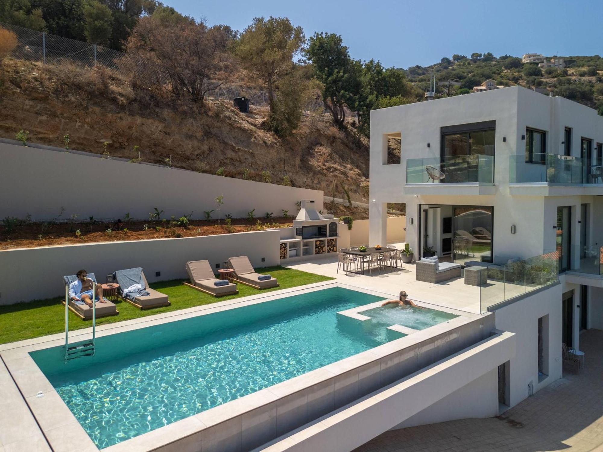 Luxury Vie Villa Palaiokastro (Crete)