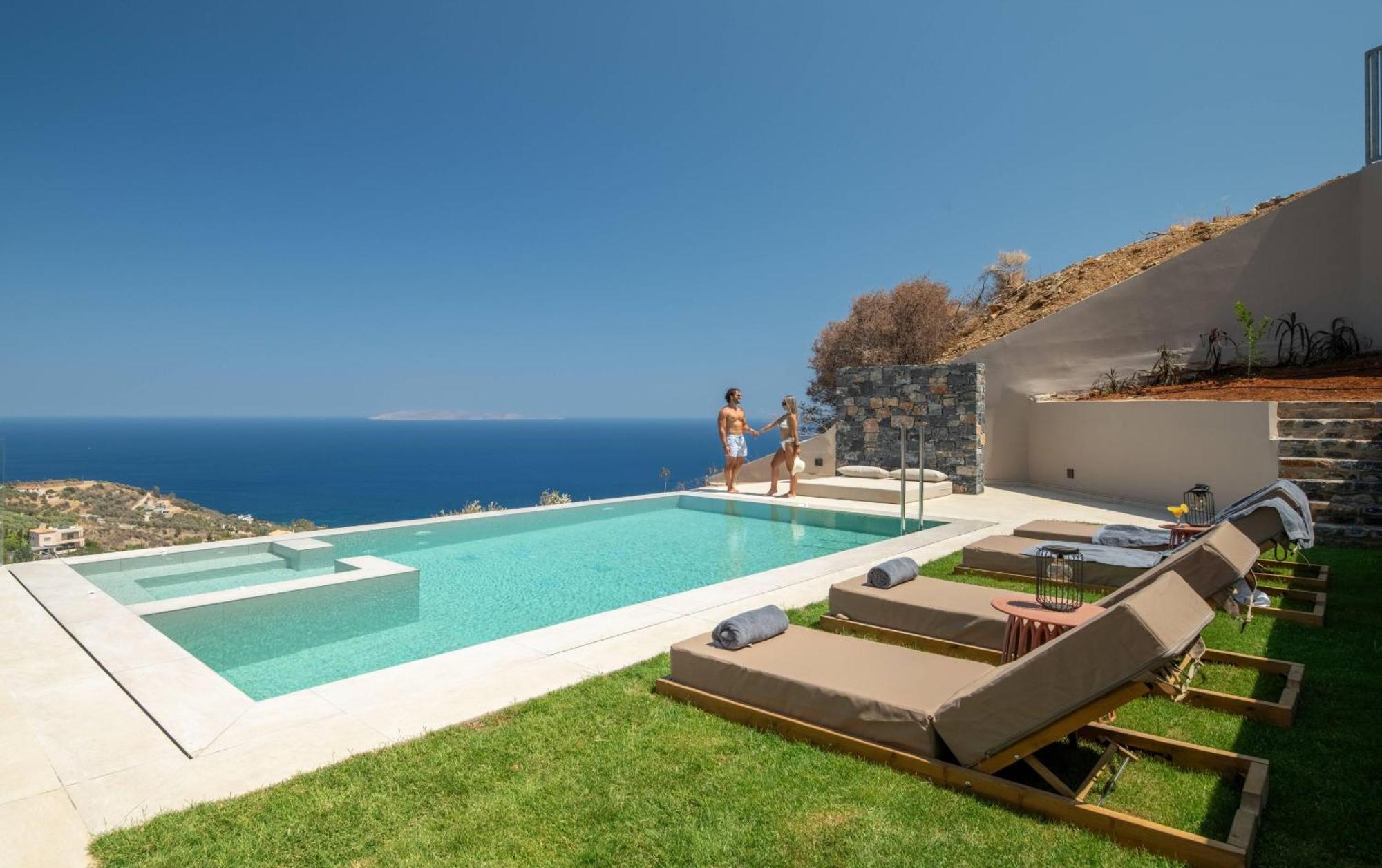 Luxury Vie Villa