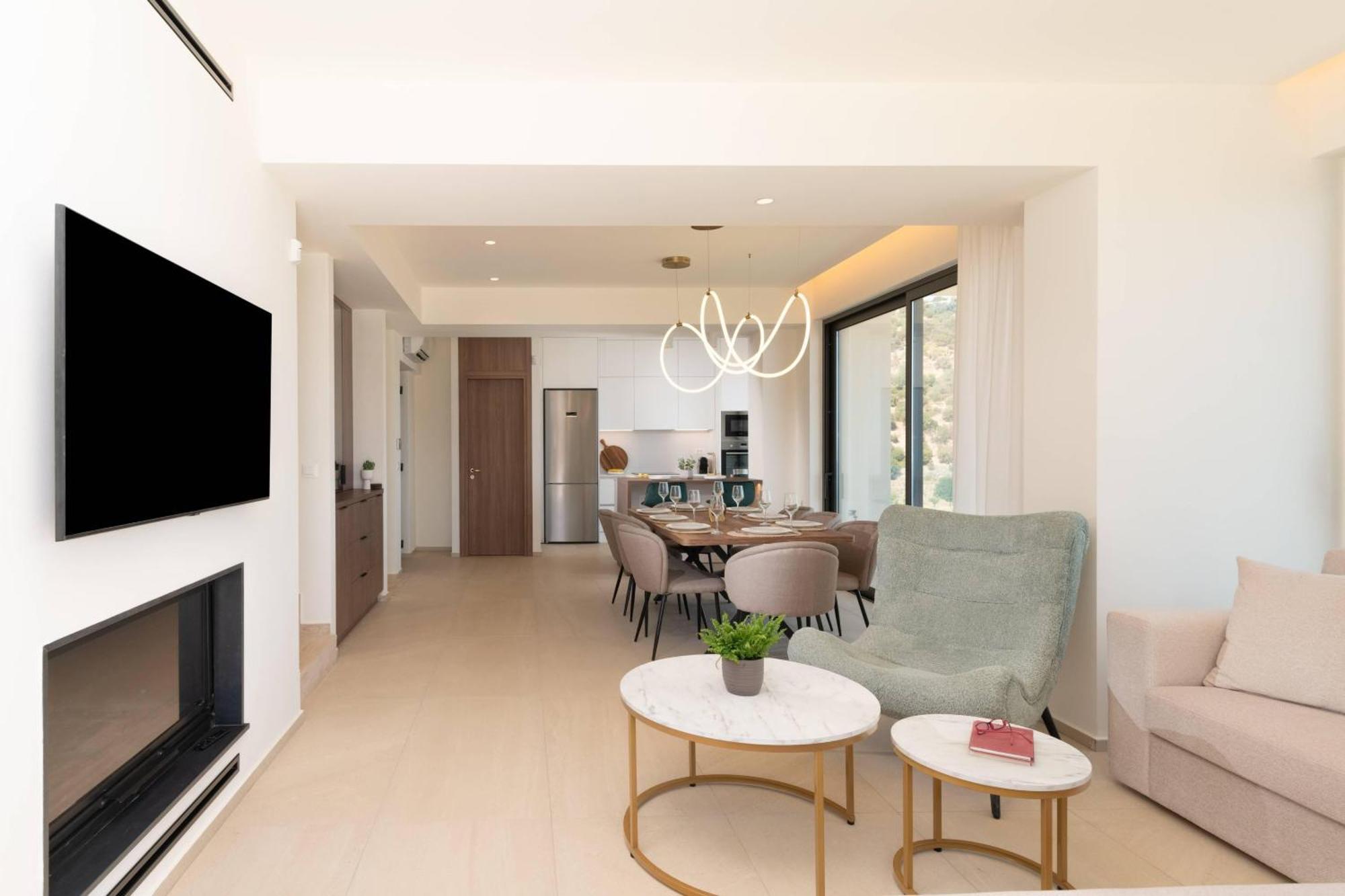 Luxury Vie Villa *