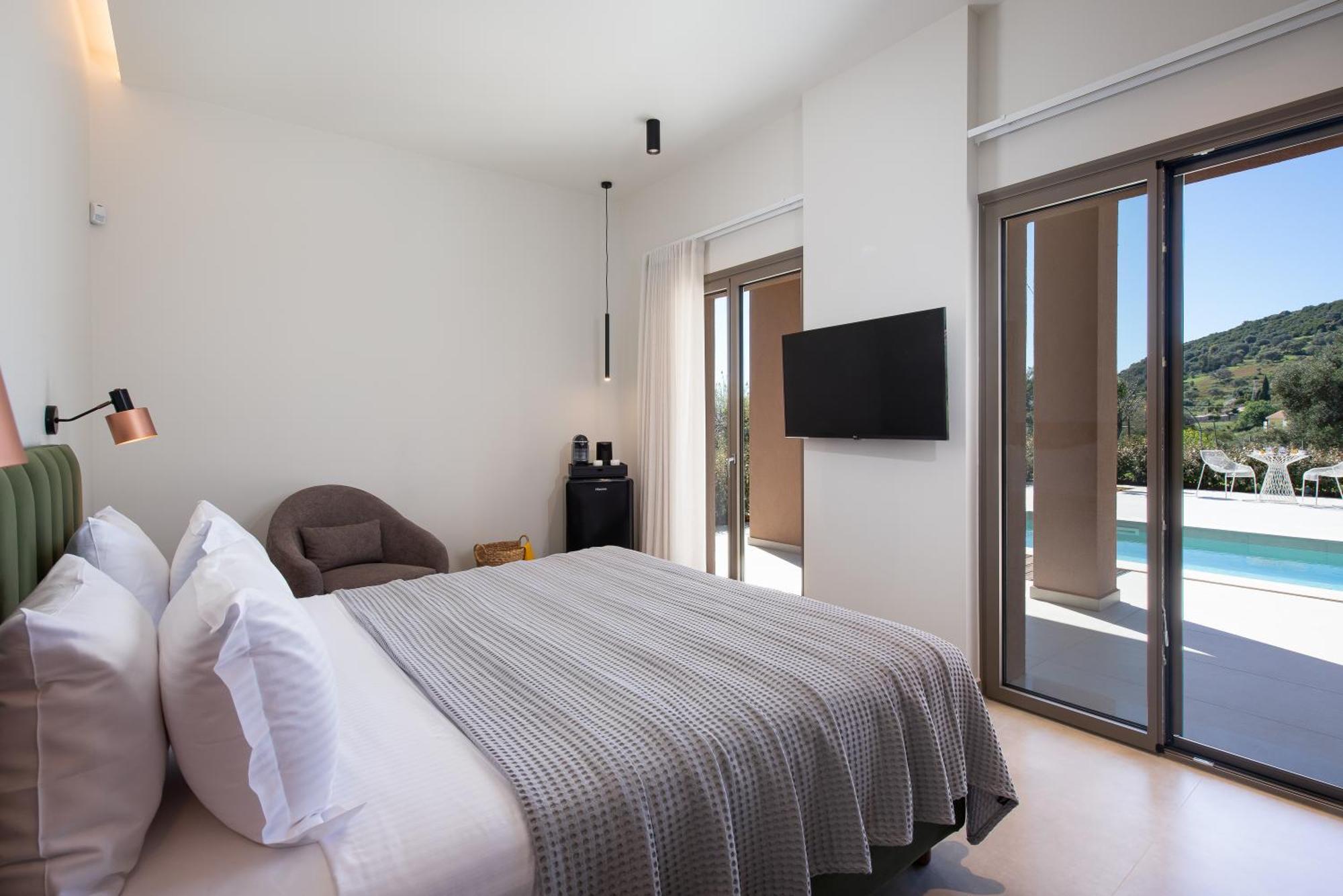 Reveli Aparthotel *