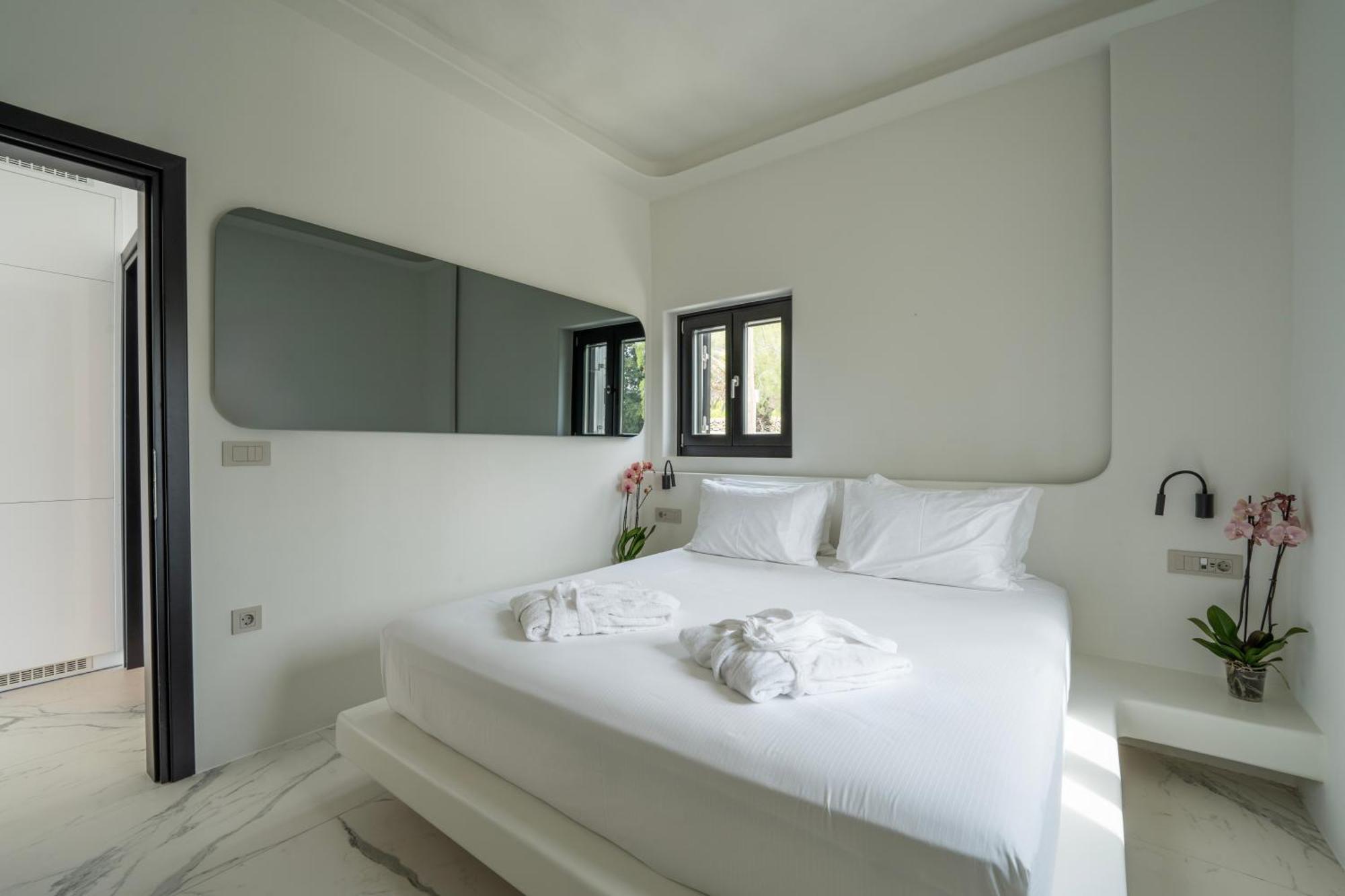 Numi Aparthotel *