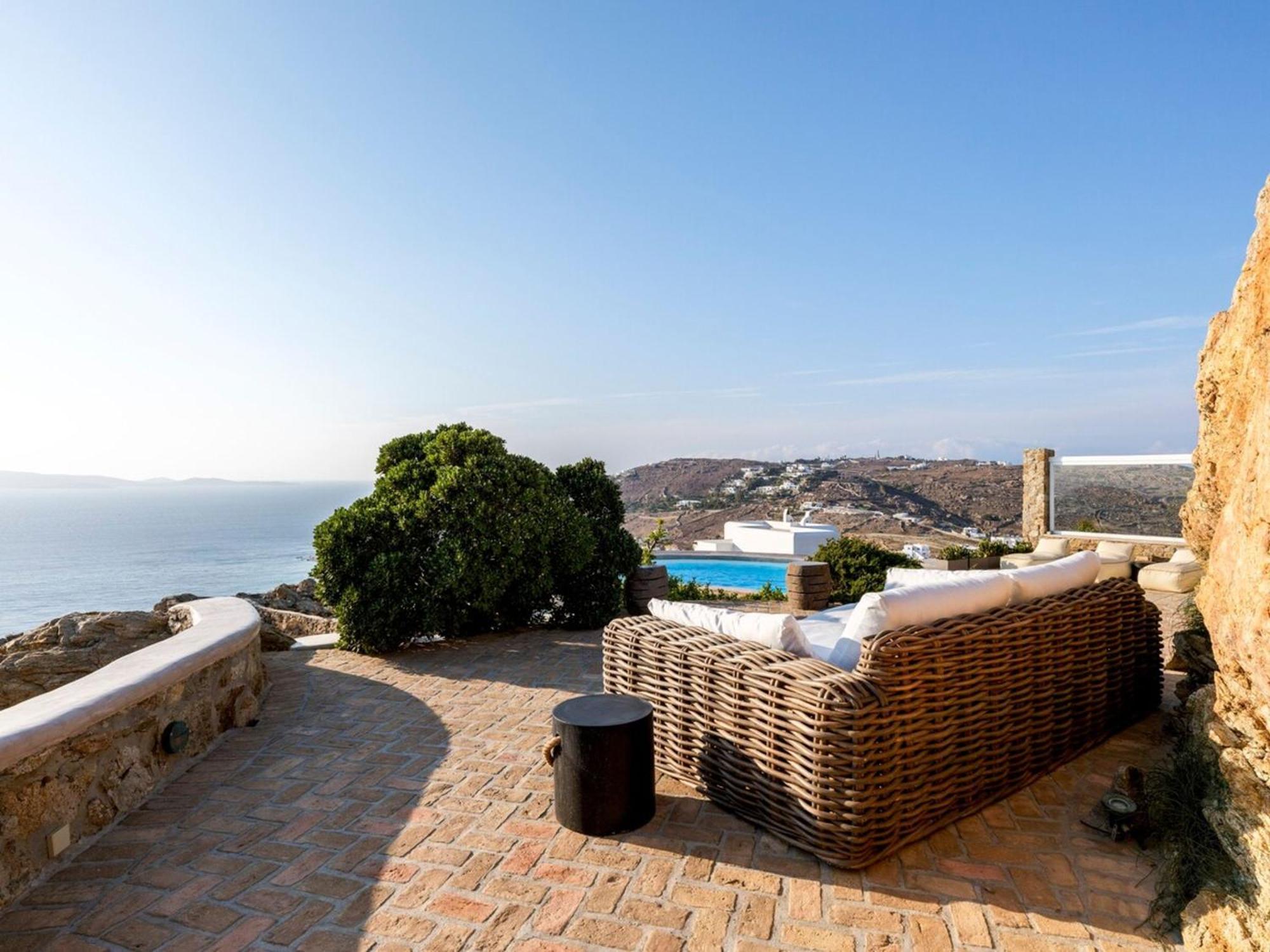 Tavani Agios Ioannis Mykonos