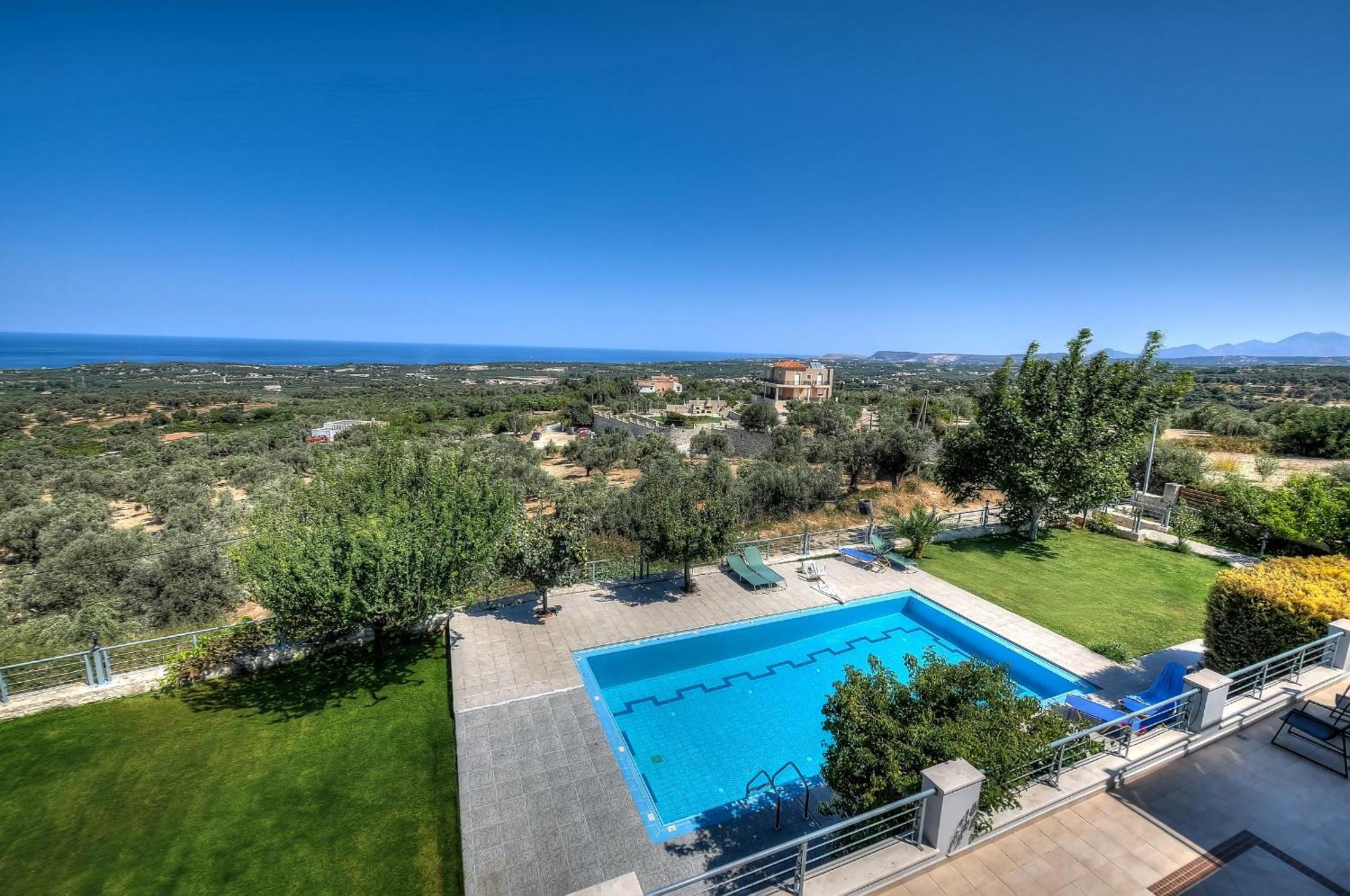 Arios Lux Villa