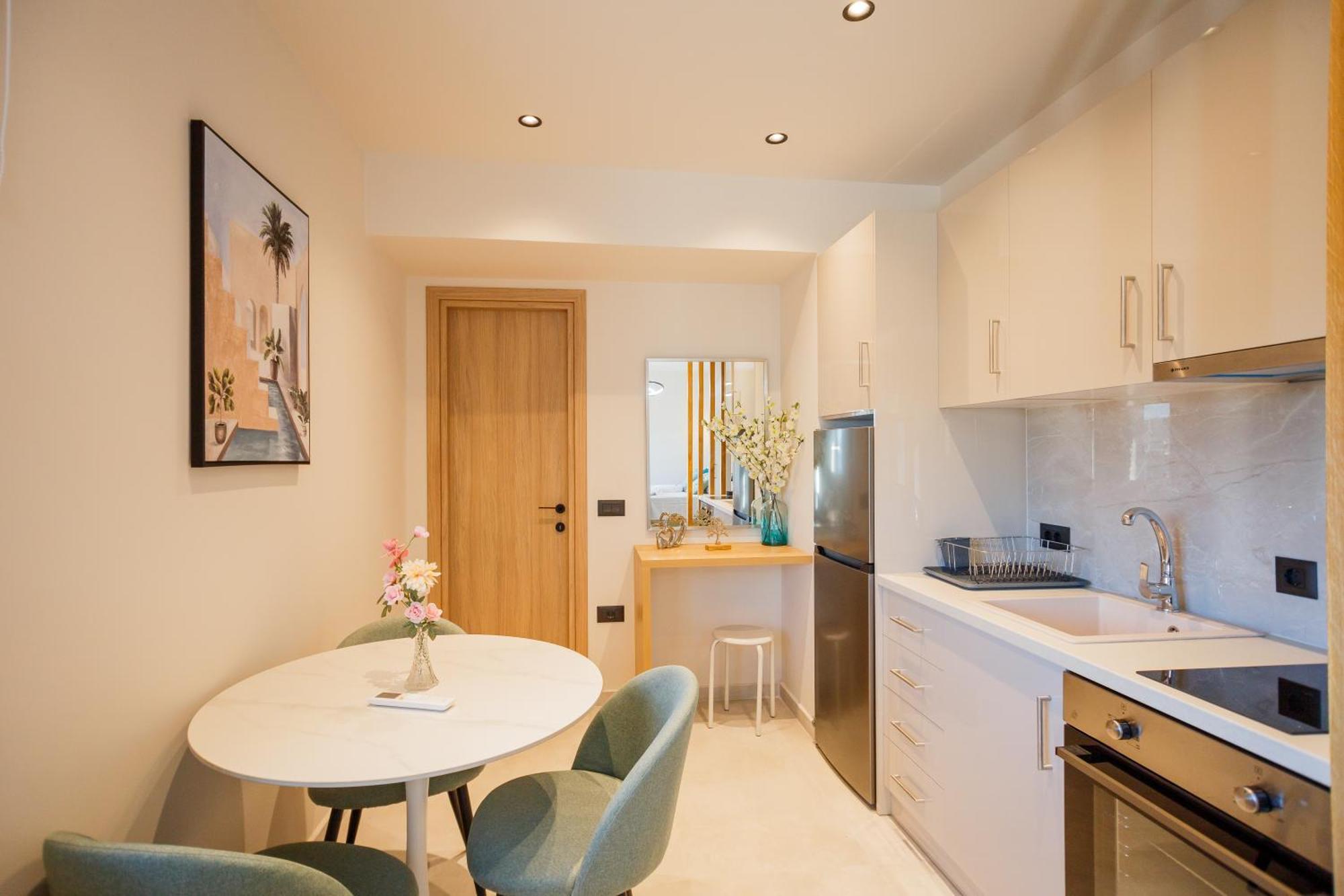 Port View Apartment