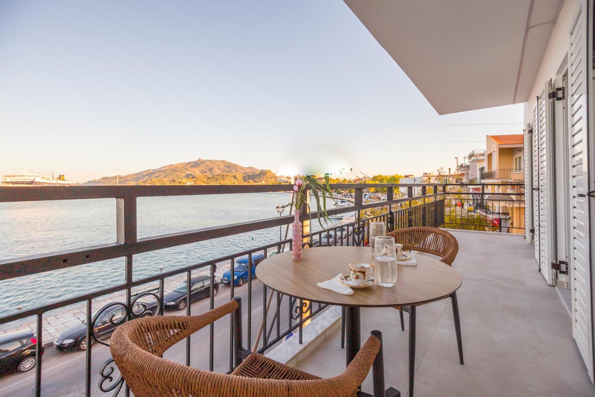 Apartment Port View