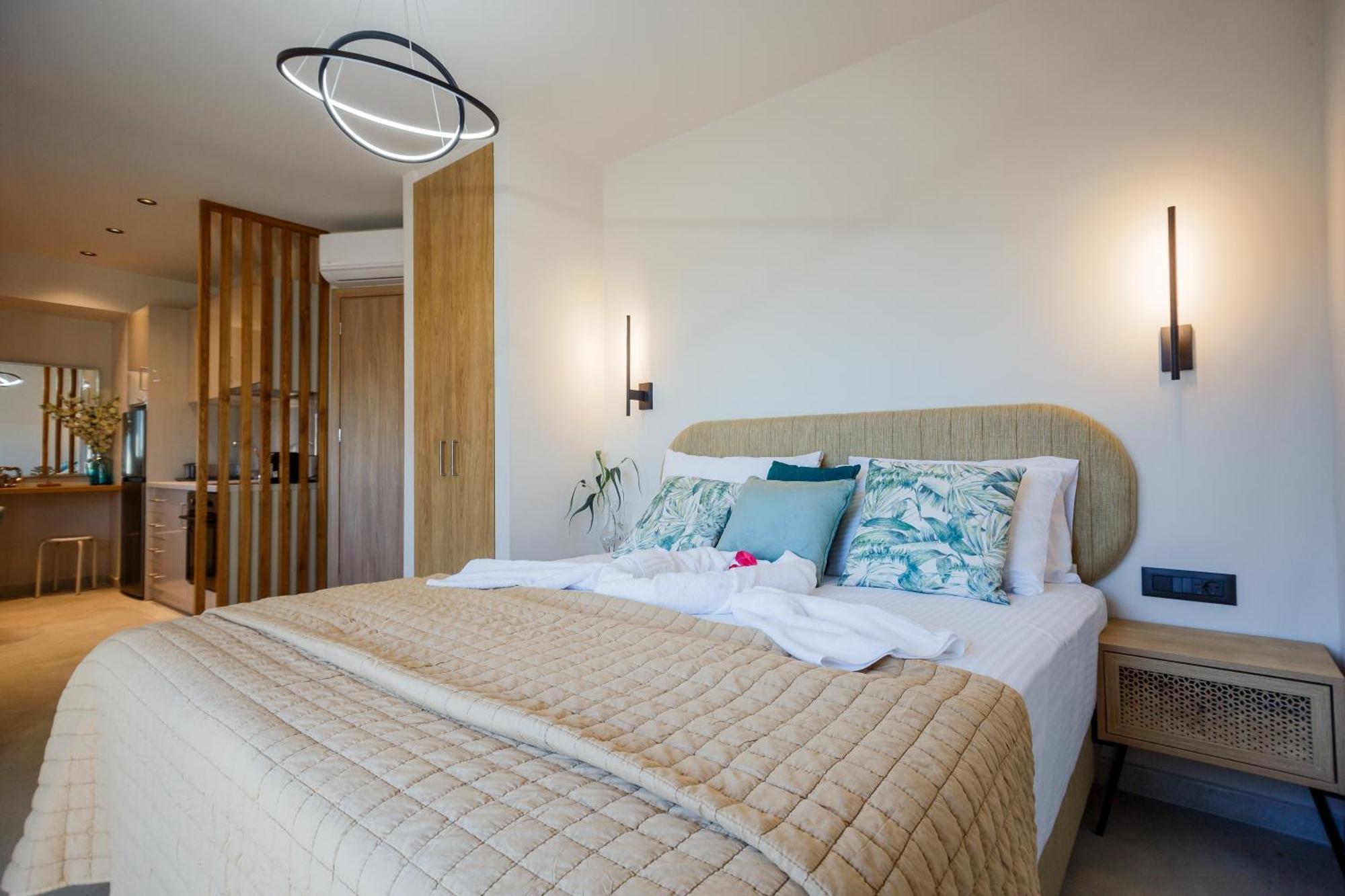 Port View Apartment