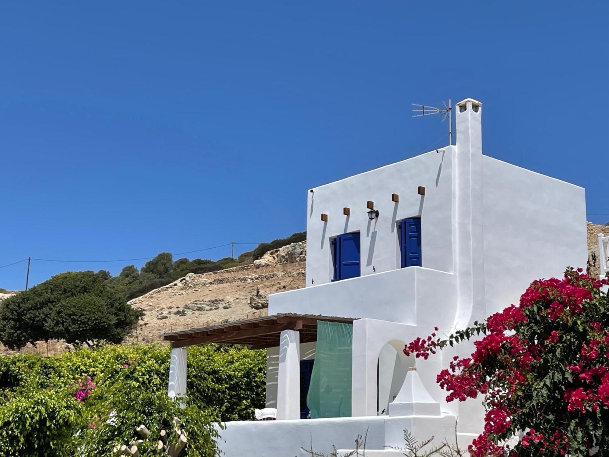 Niriedes Villas *