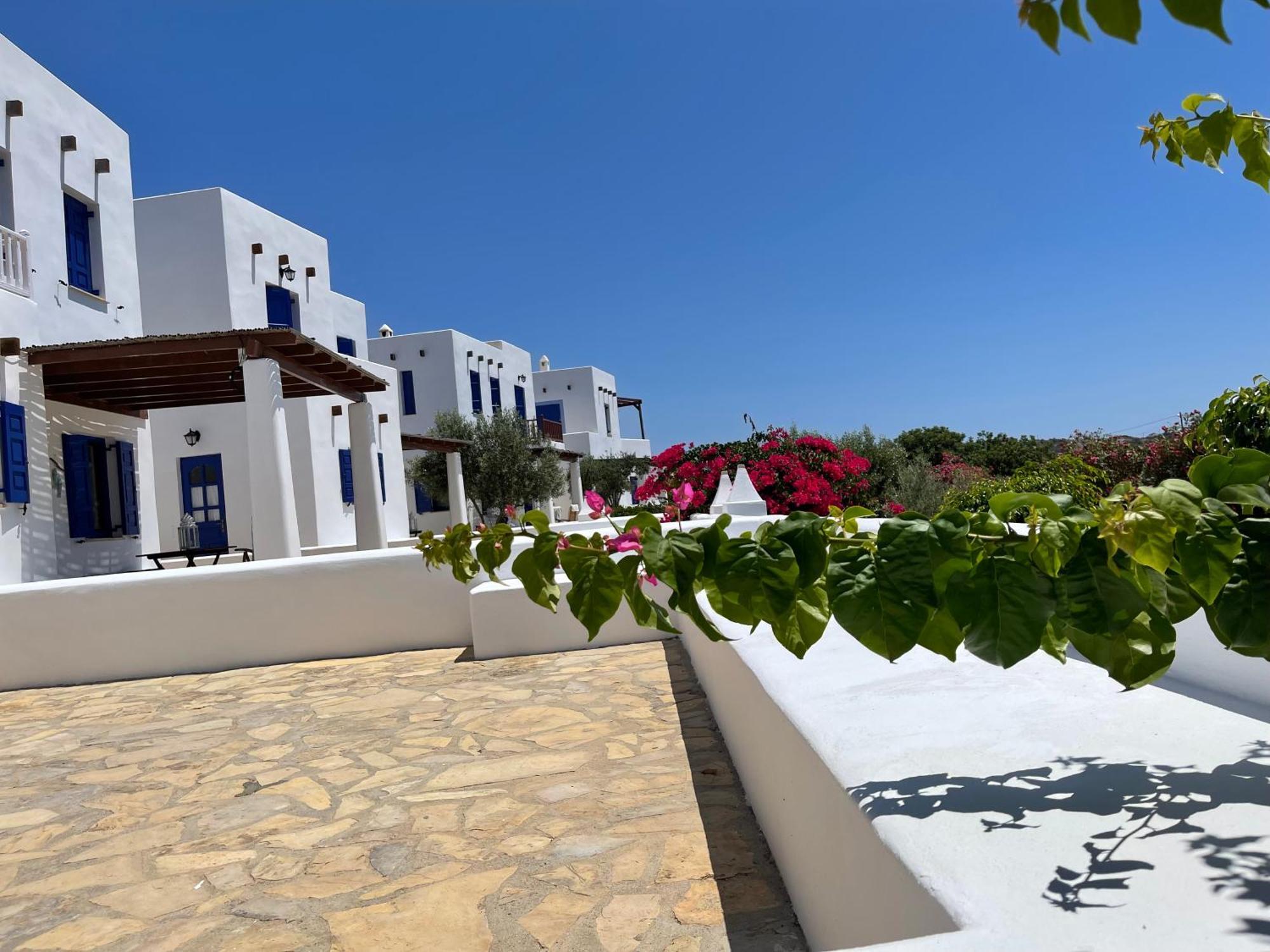 Niriedes Villas