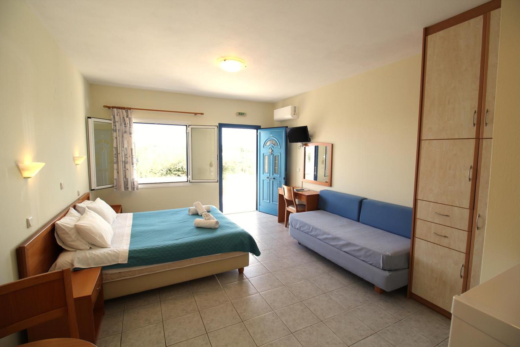 Apartment Afrato Village Sea View