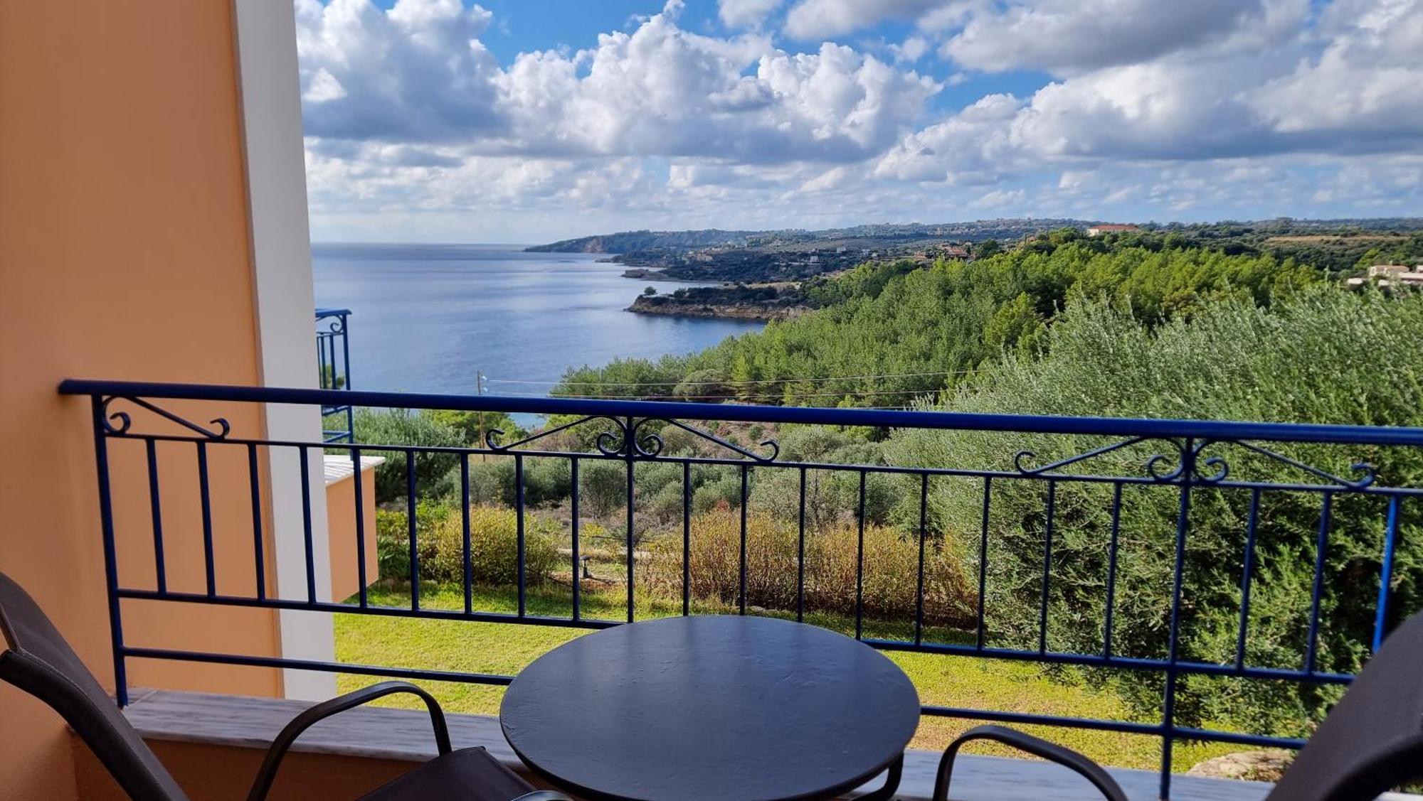 Afrato Village Sea View Apartment