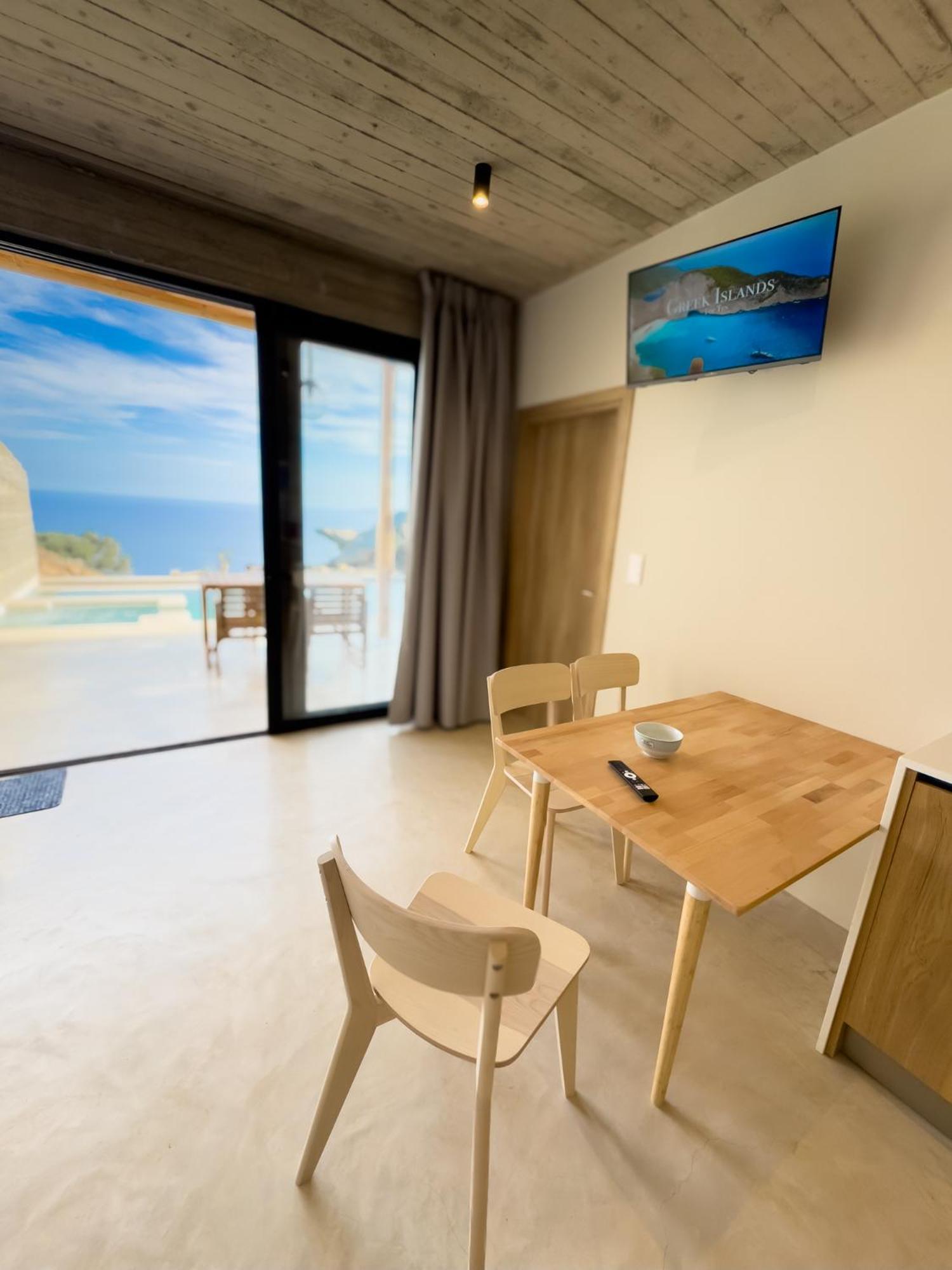 Sea View With Private Swimming Pool Villa *