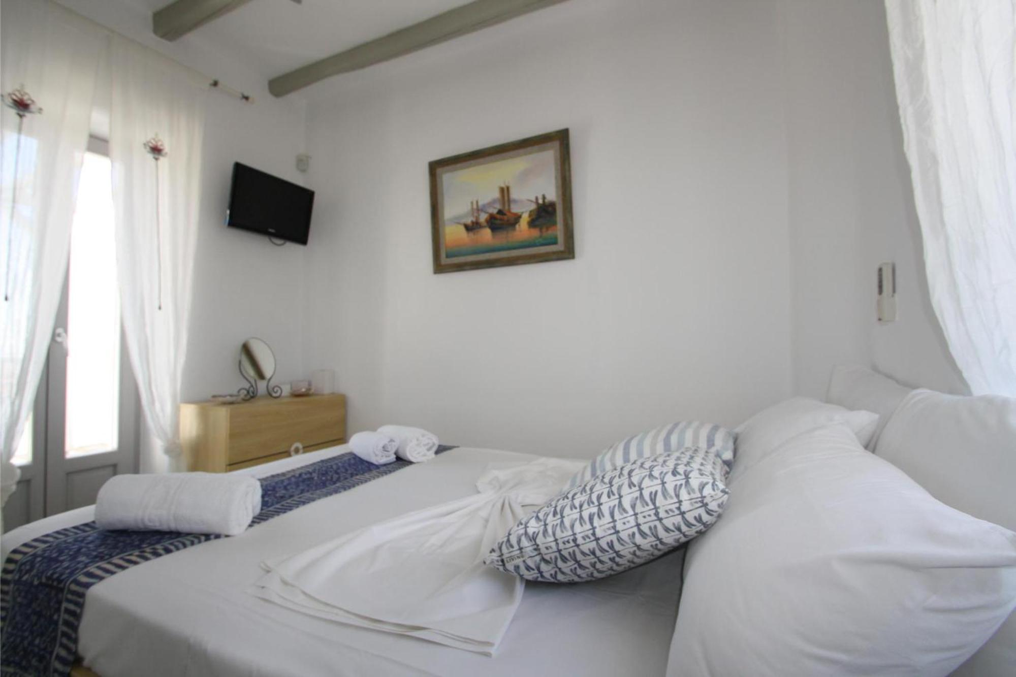 Apleton Villa Parikia (Paros)