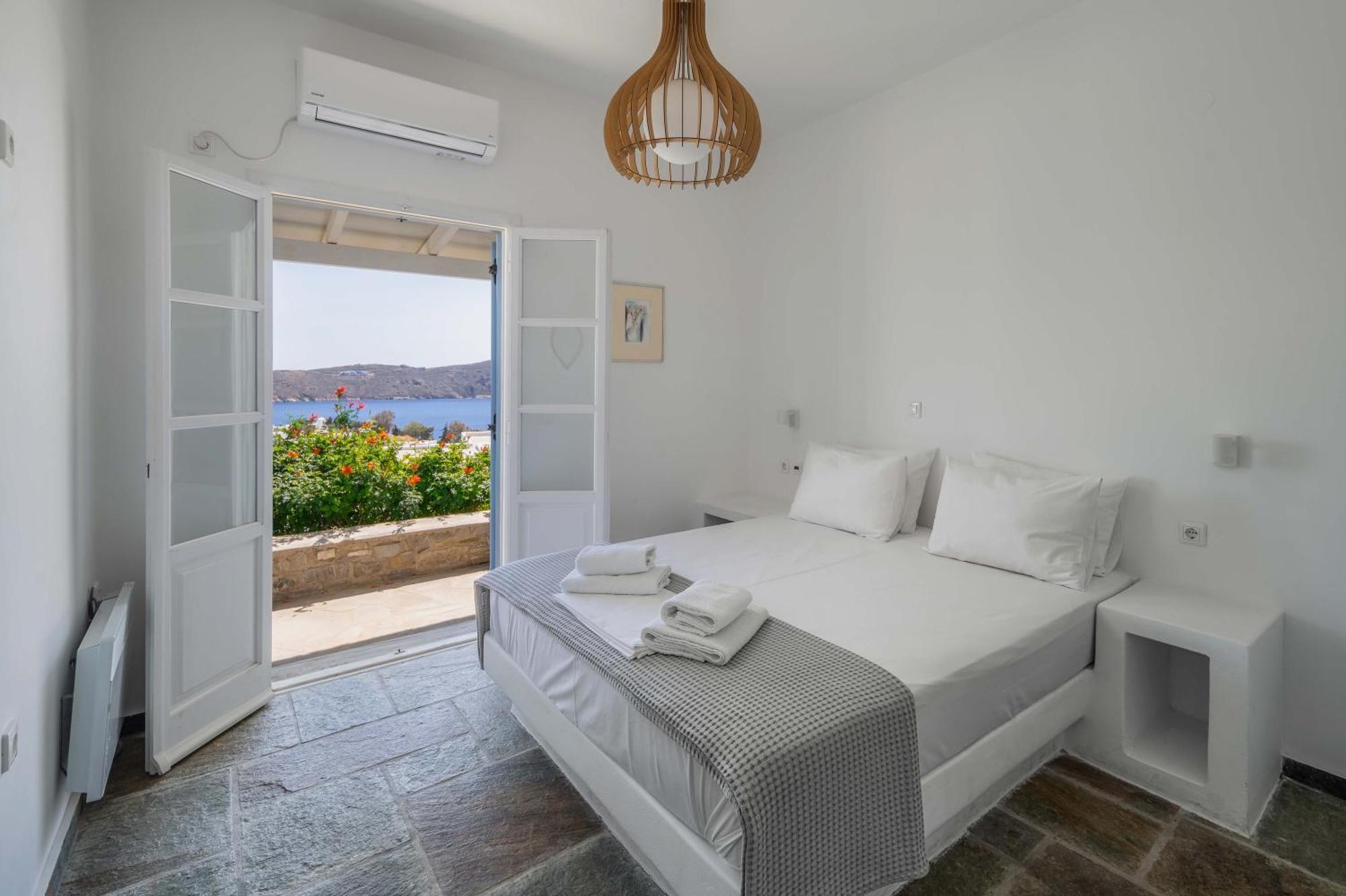 Bella Vista Livadi (Serifos)
