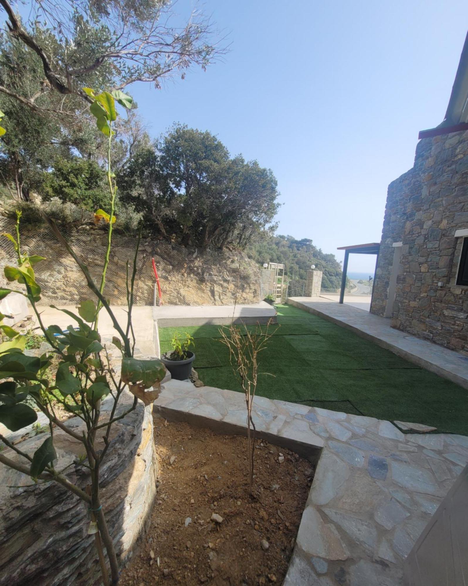 La - Entire Villa
