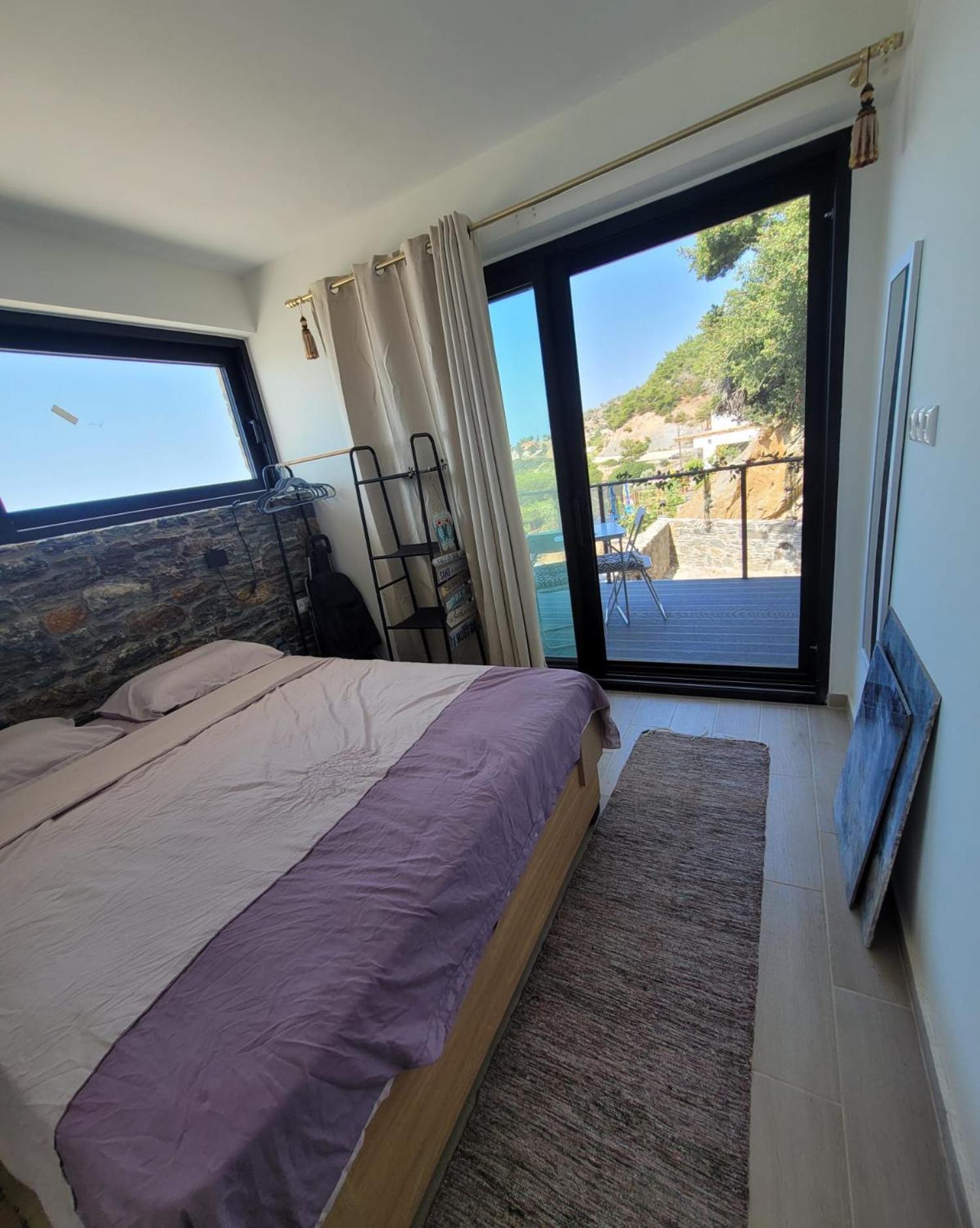 Villa La - Entire Plomari