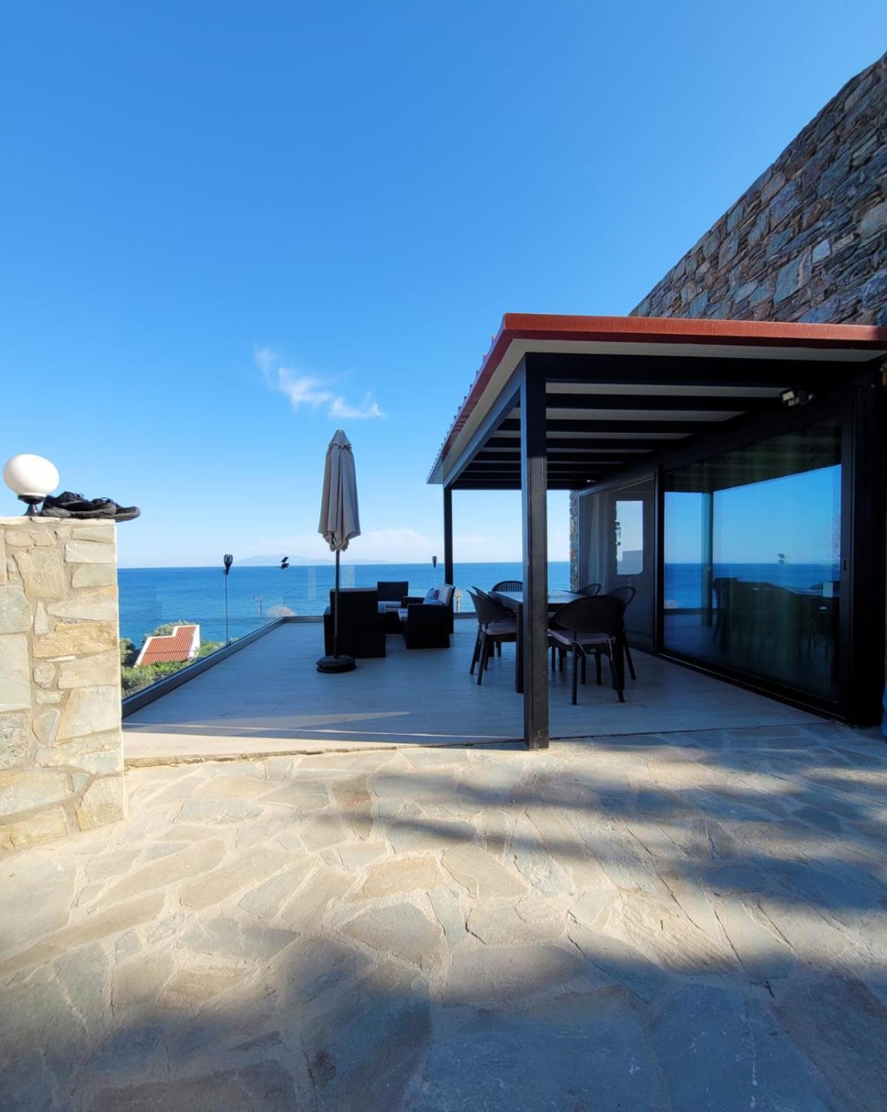 La - Entire Villa