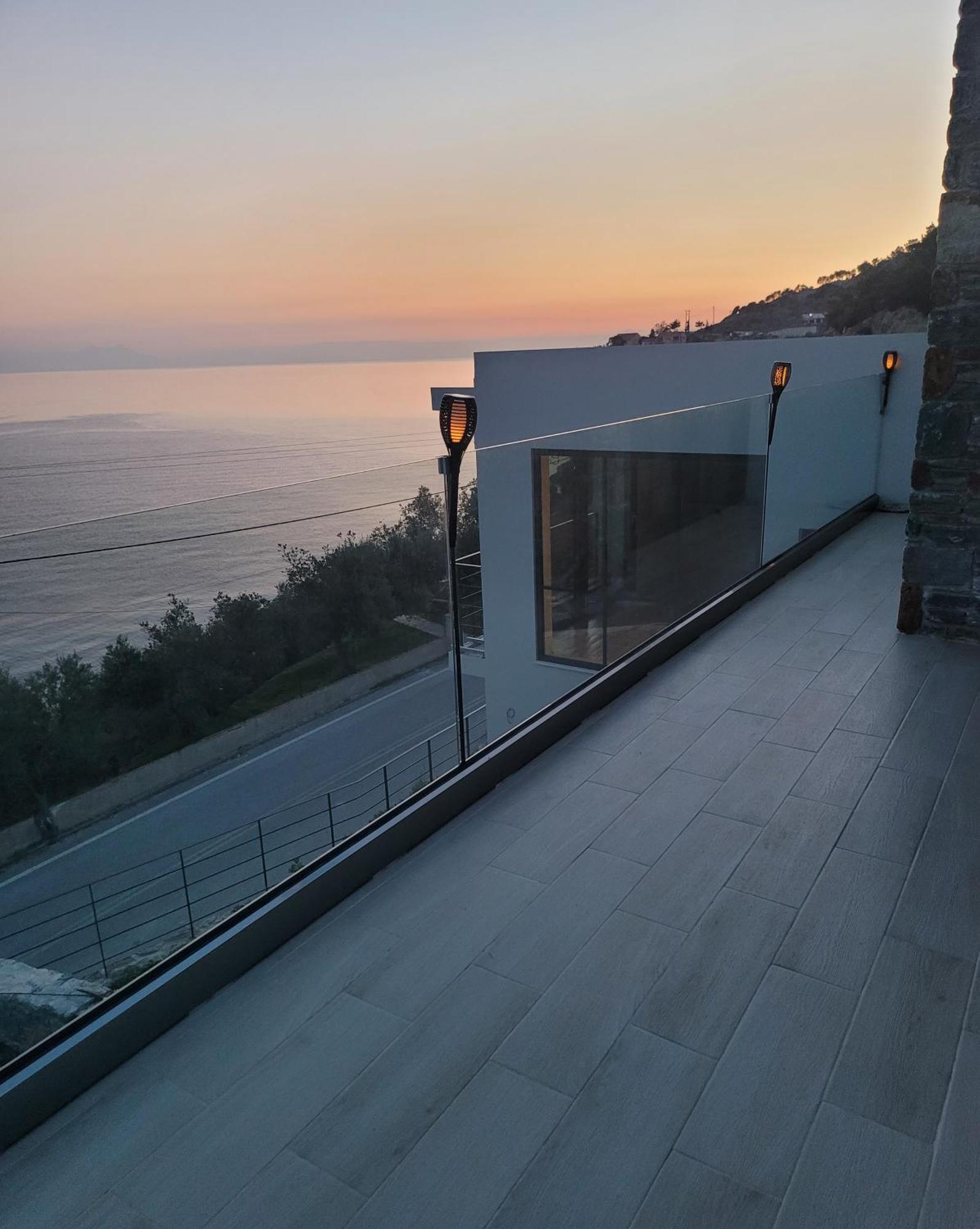 La - Entire Villa *