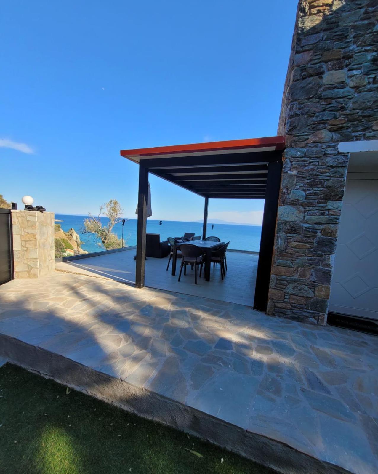 La - Entire Villa Plomari