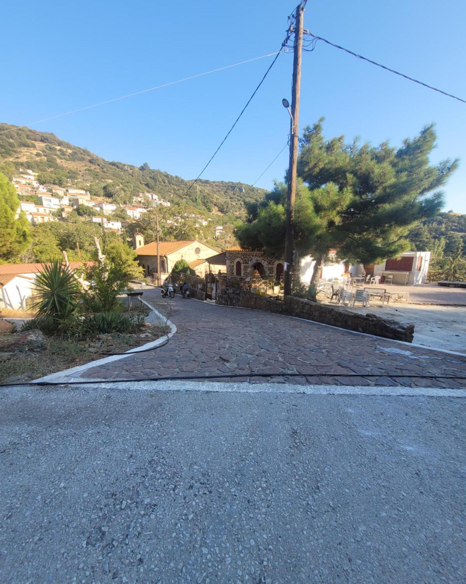 Villa La - Entire *