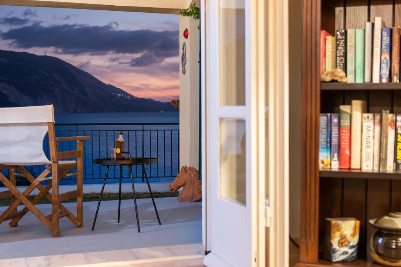 Luxury Seafront Villas, Kefalonia, 100m & Center, 4 Stars Services, Parking - Near Myrtos - Fiskardo * Asos