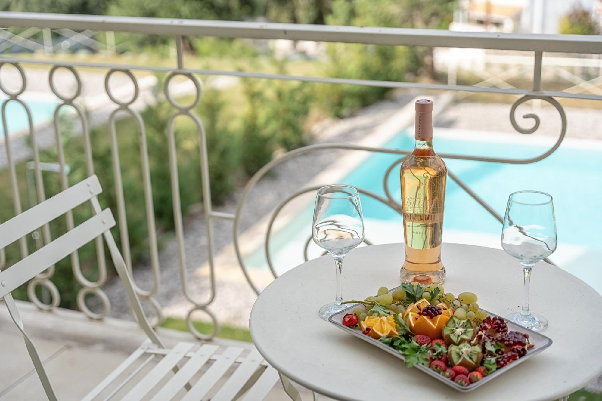Zeta Luxury Villa *