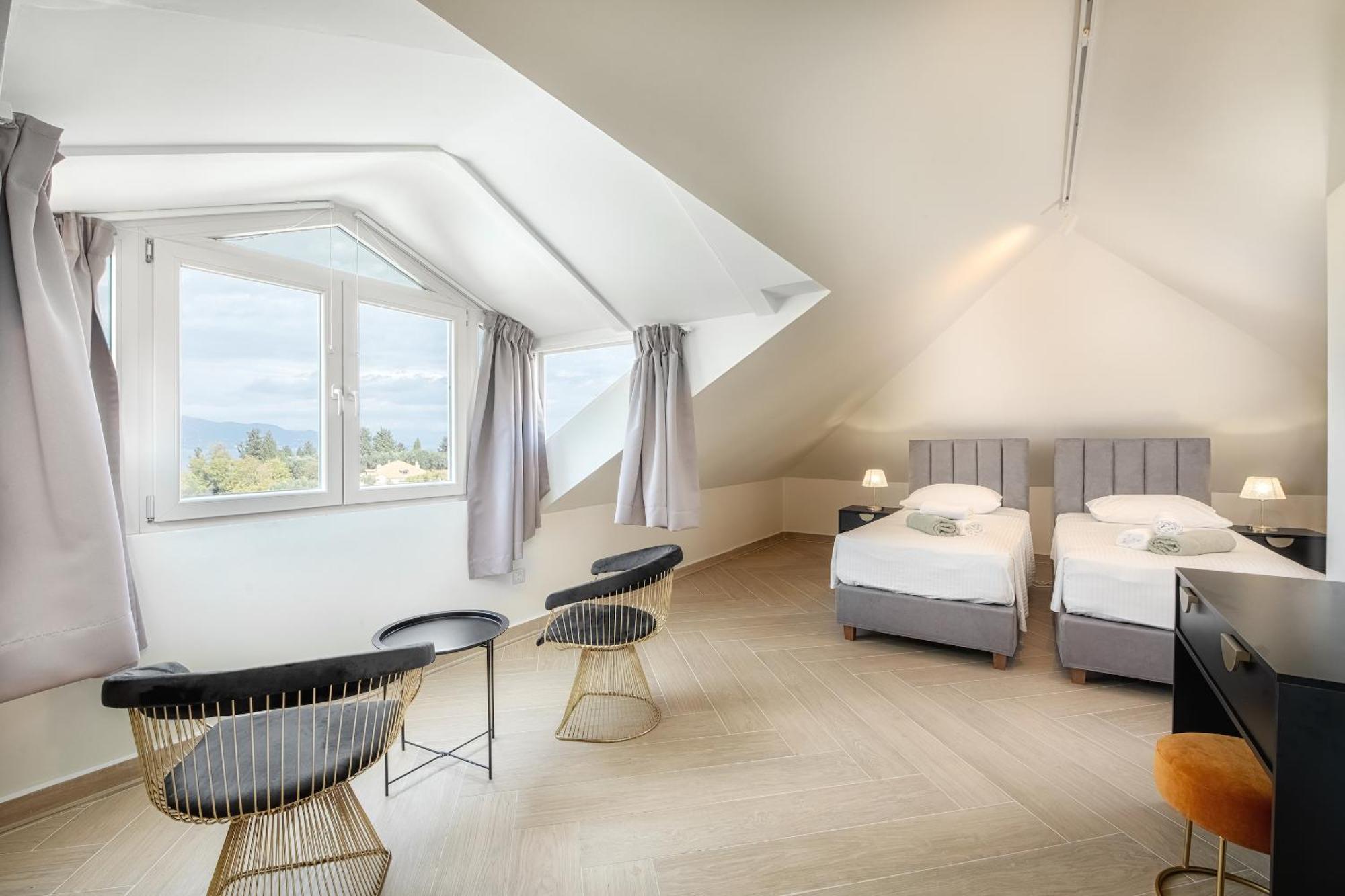 Villa Zeta Luxury *