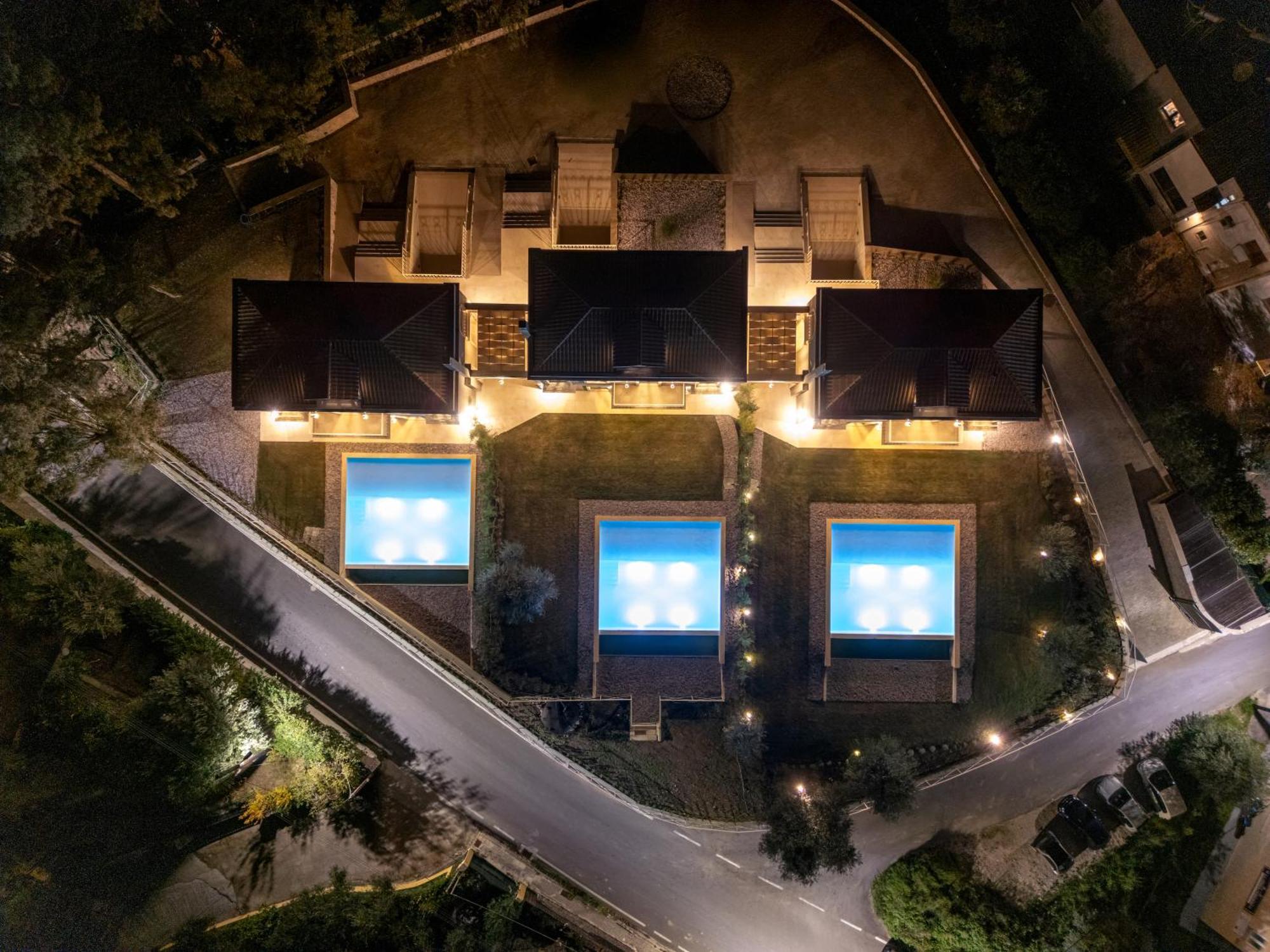 Villa Zeta Luxury *