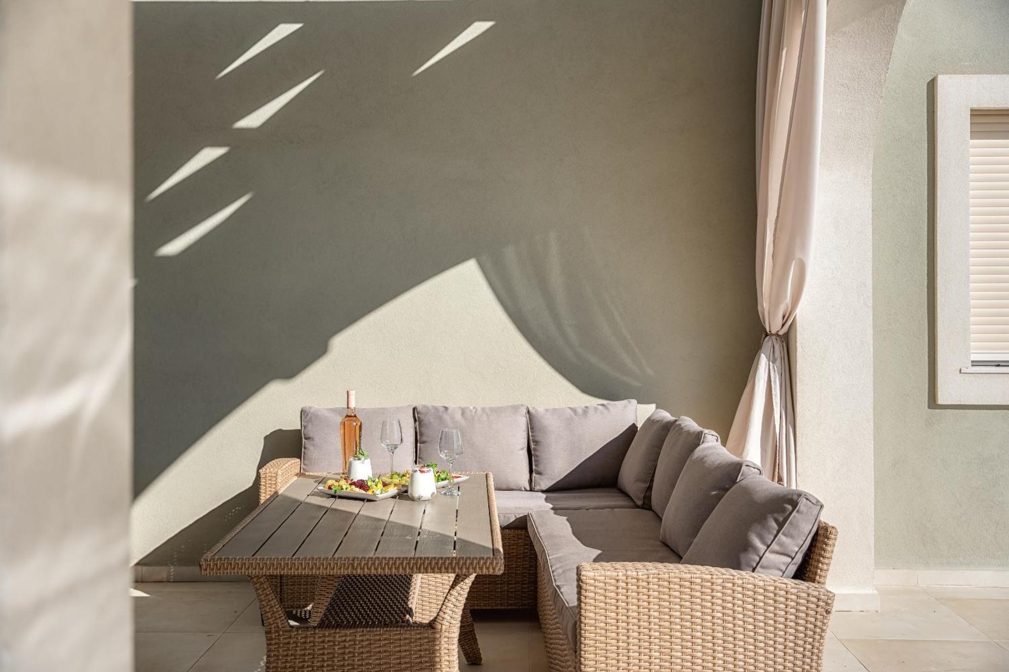 Villa Zeta Luxury
