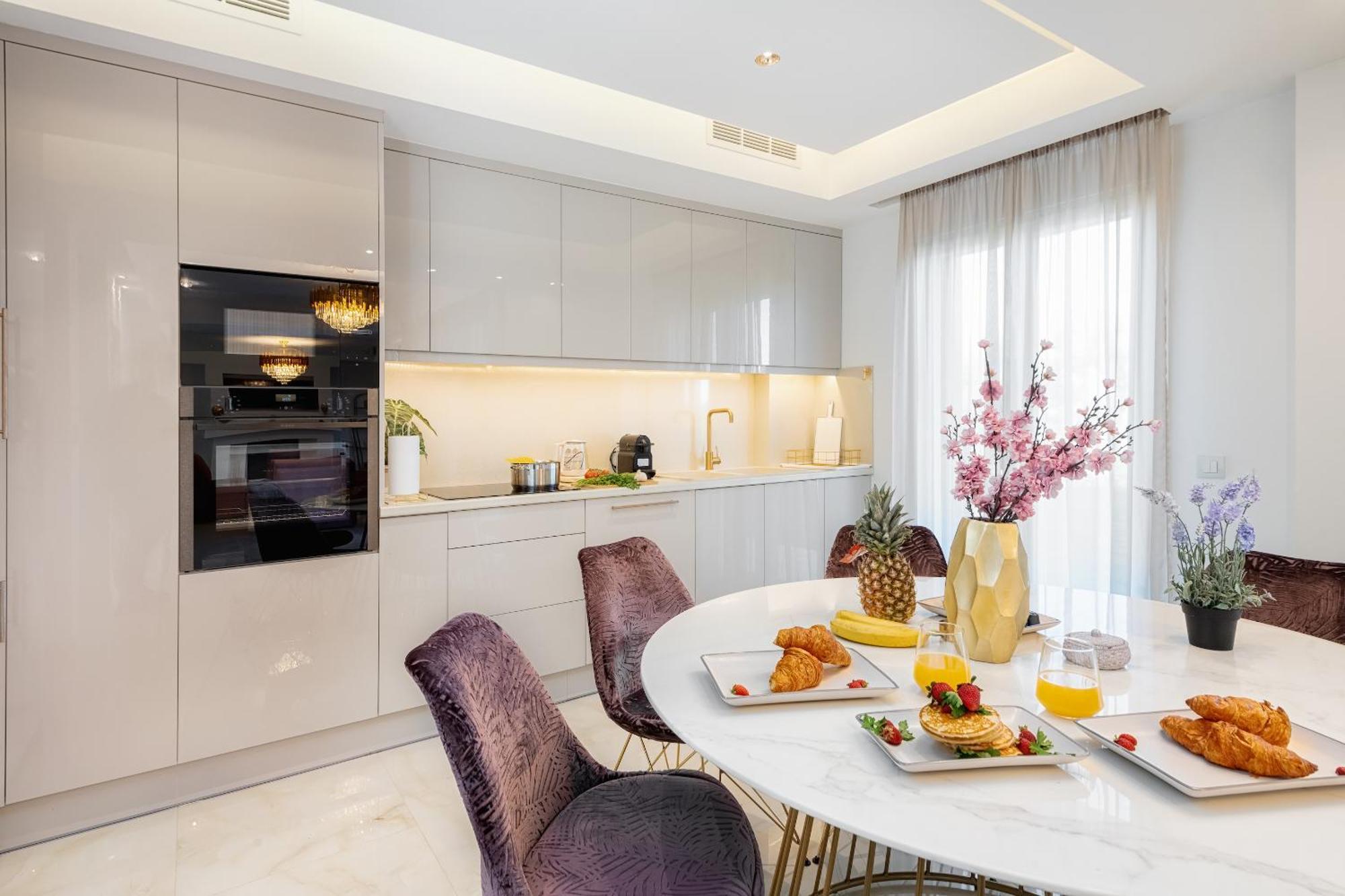 Zeta Luxury Villa