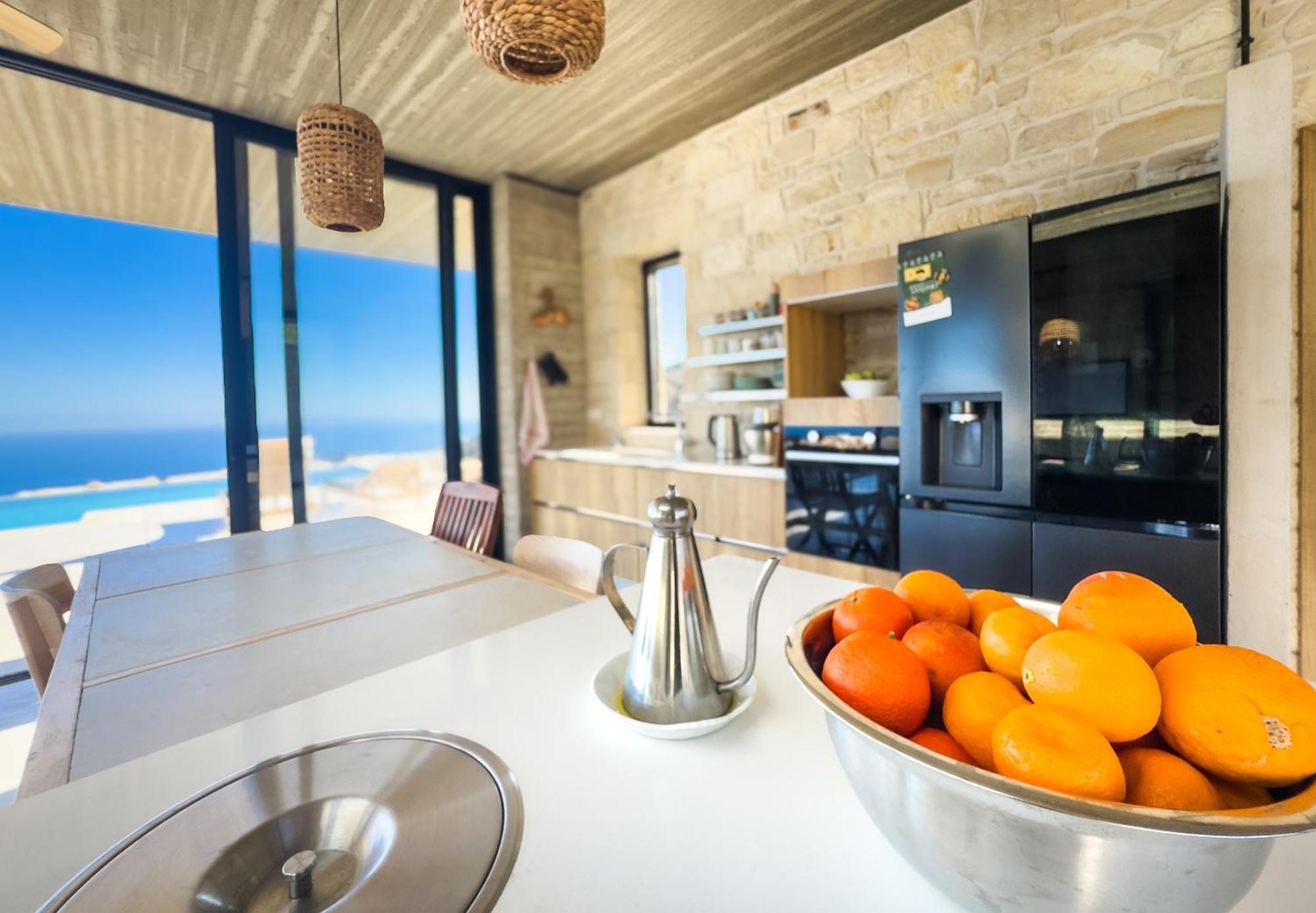 Sea View With Private Swimming Pool *