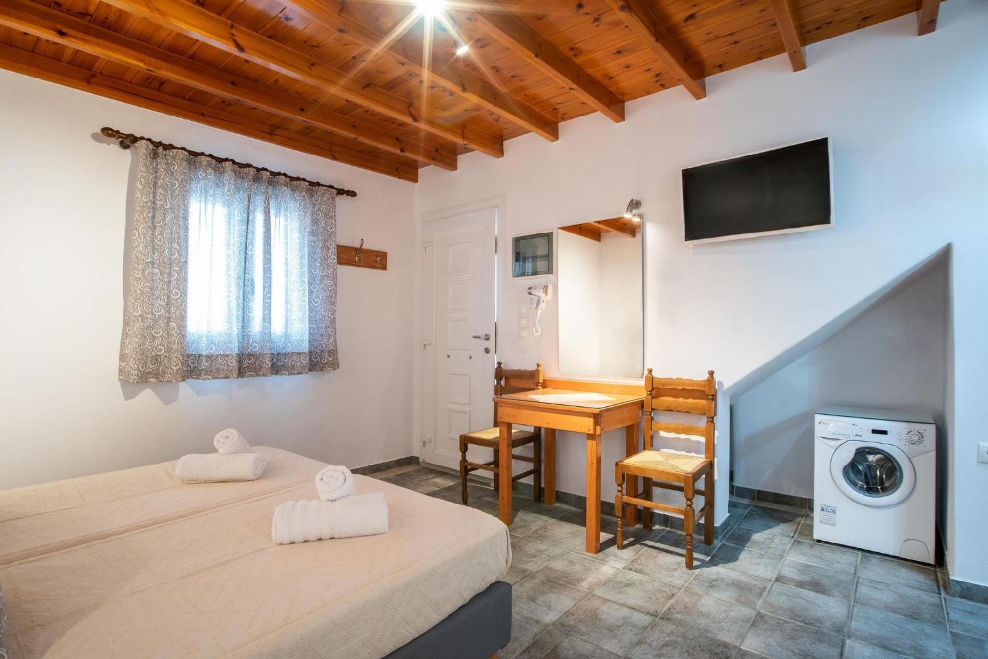 Standard Double Village-mountain View Second Floor Guest house Parikia (Paros)