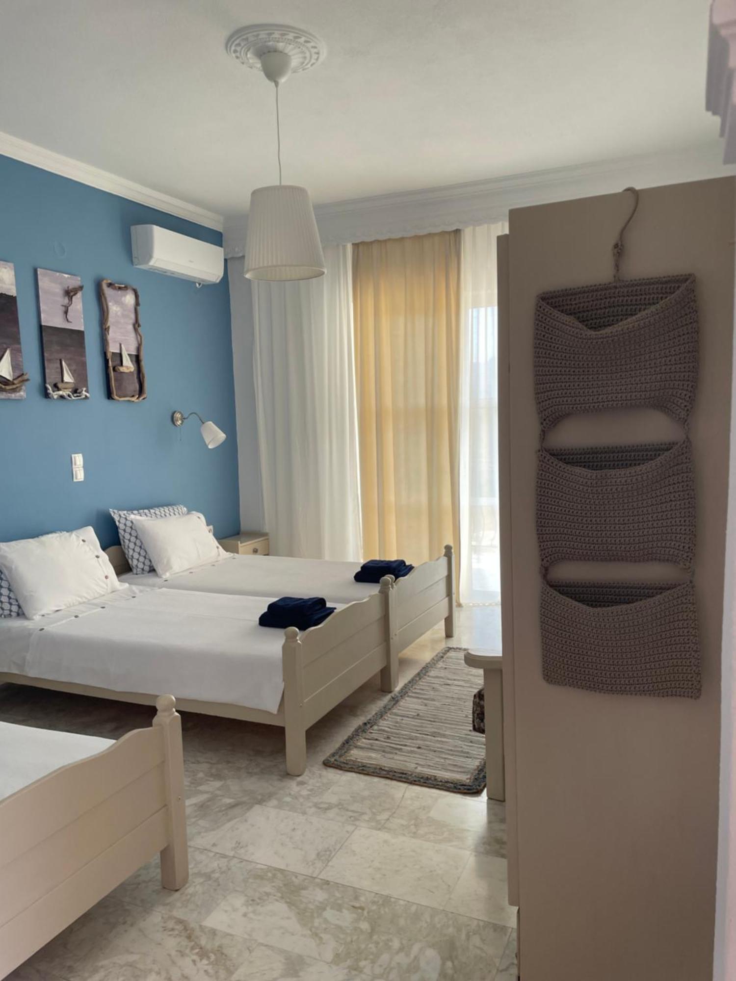 Ilektra Blue & Red Apartment Plataria