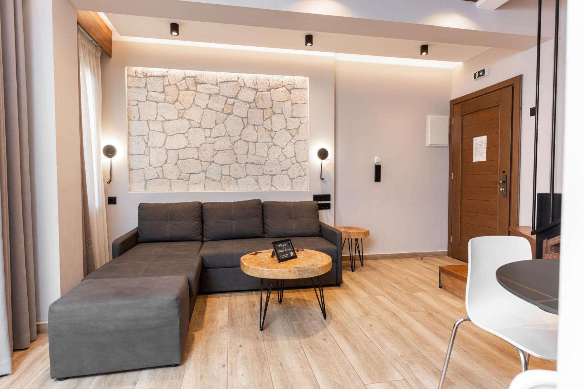 Ridos House