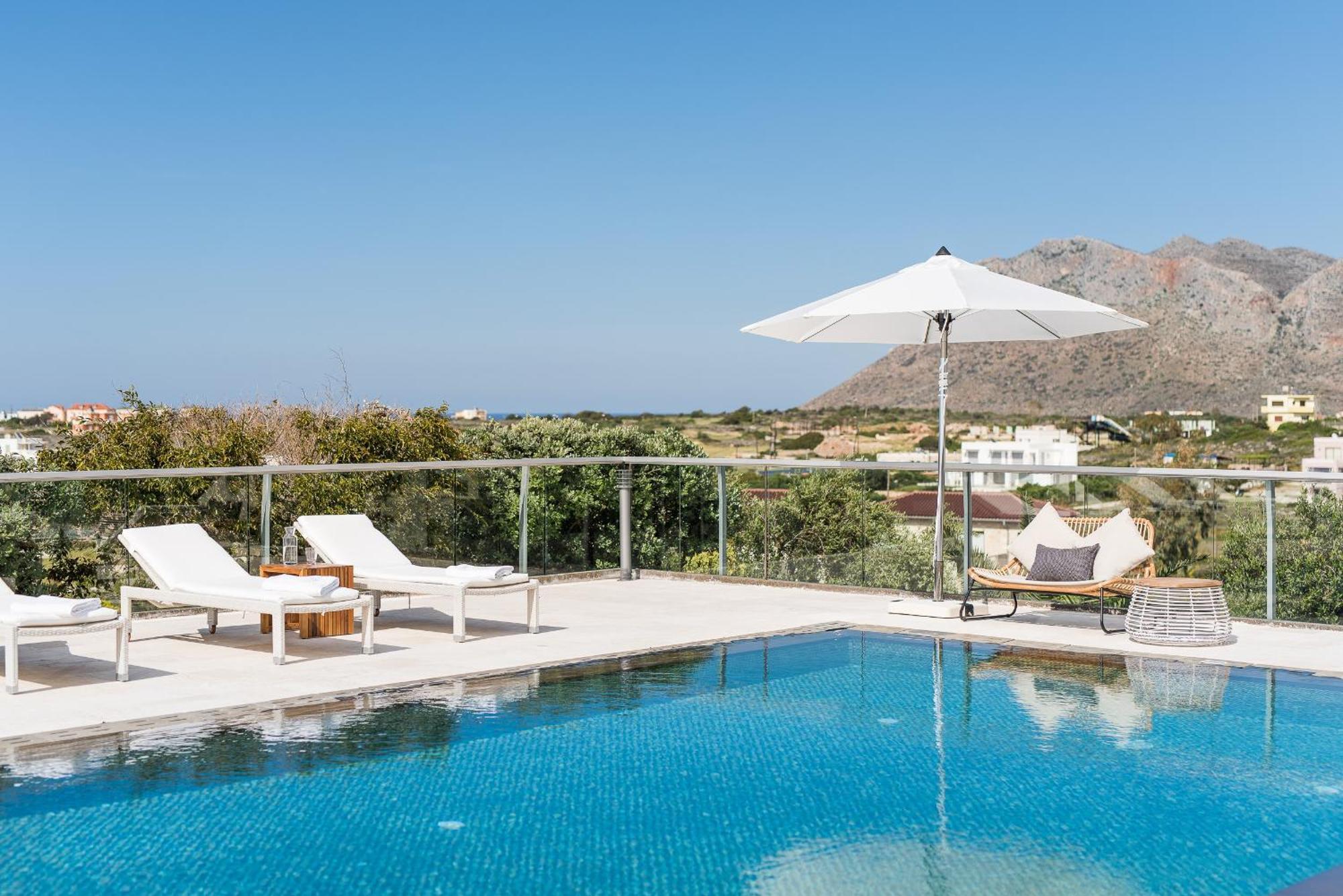 Shell Villa Tersanas