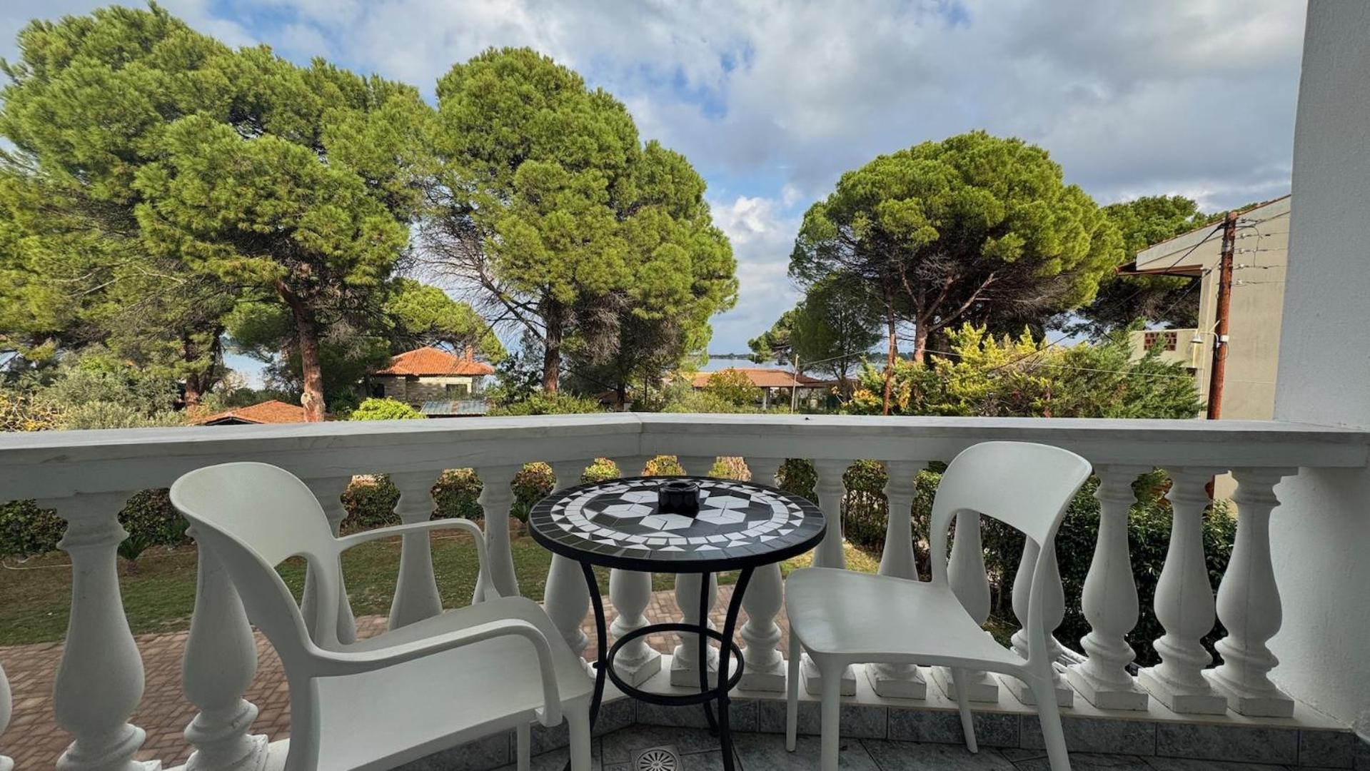 Hotel Diaporos 3*
