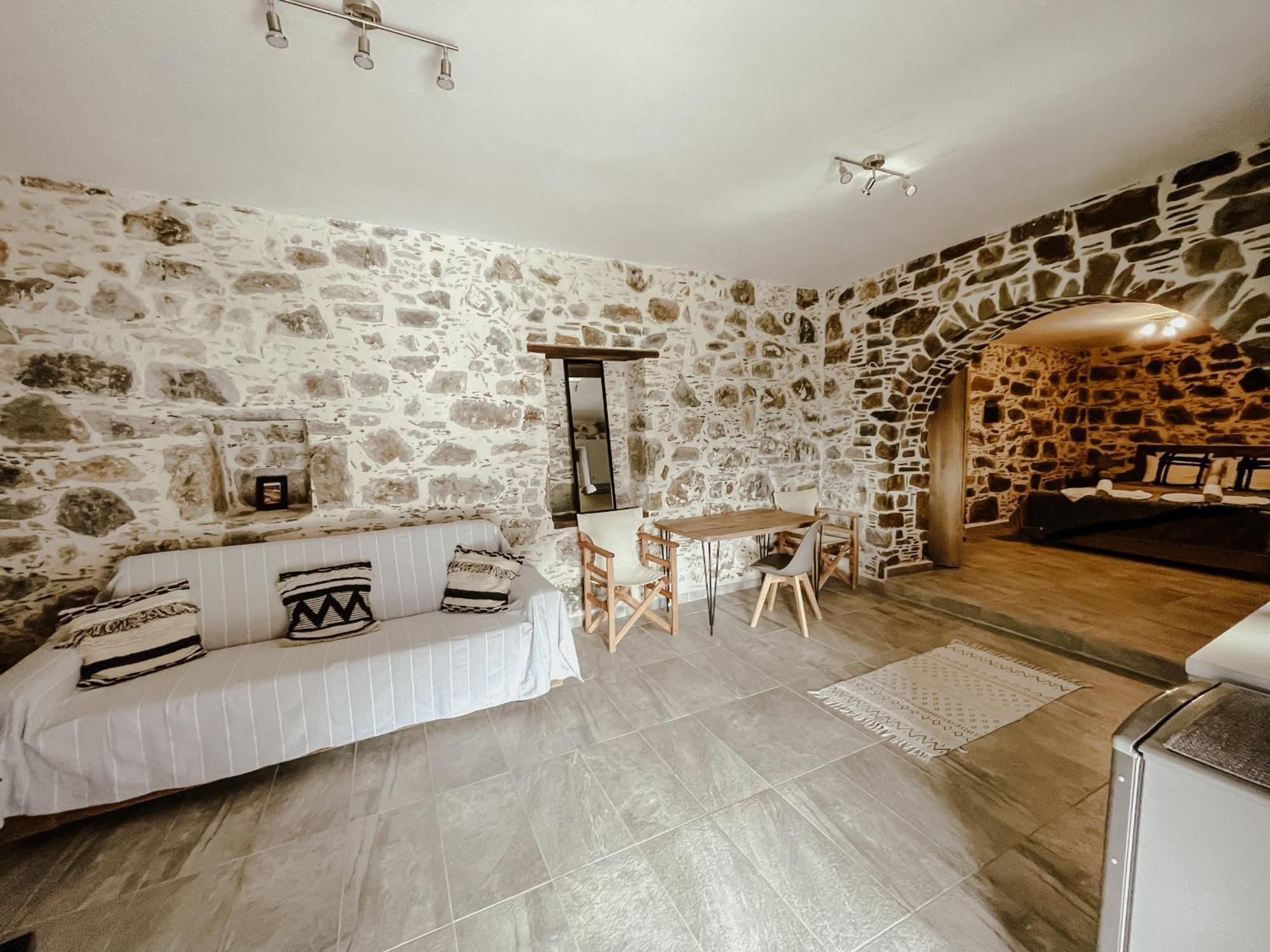 Lefteris