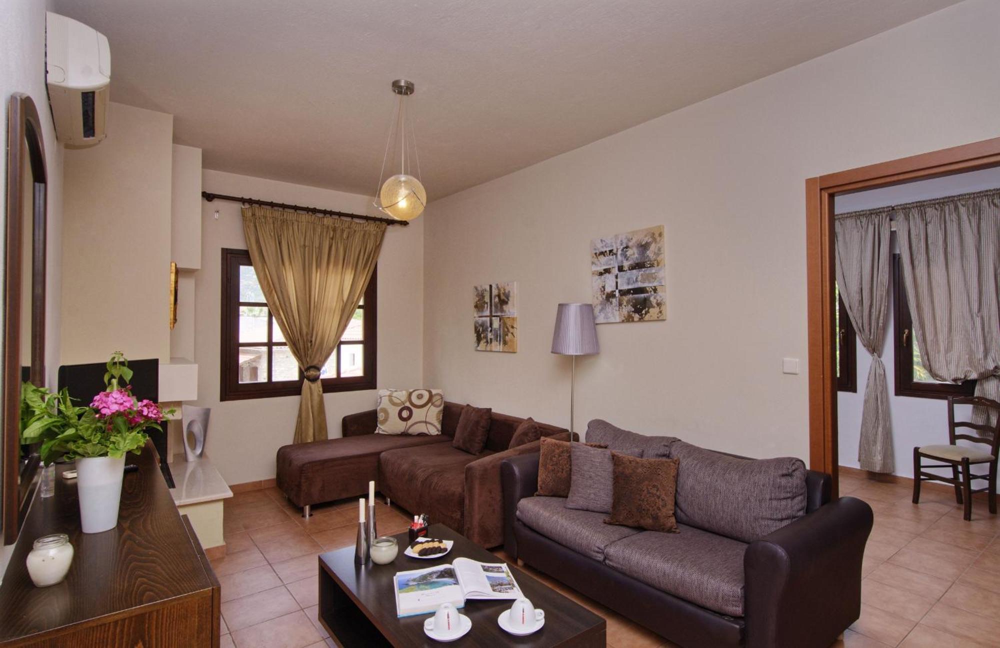 Enalion Aparthotel