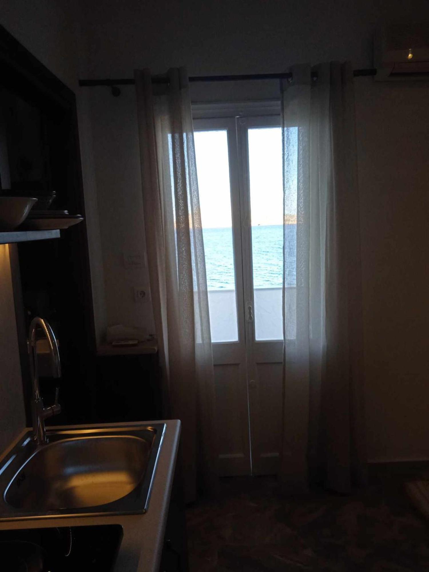 Avra Hotel Myrties