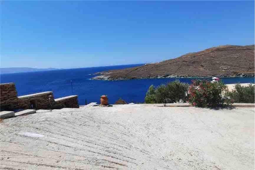 Cycladic House Krios With A Pool And 2min From The Holiday home Kythnos