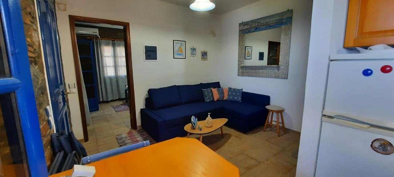 Cycladic House Krios With A Pool And 2min From The Holiday home *