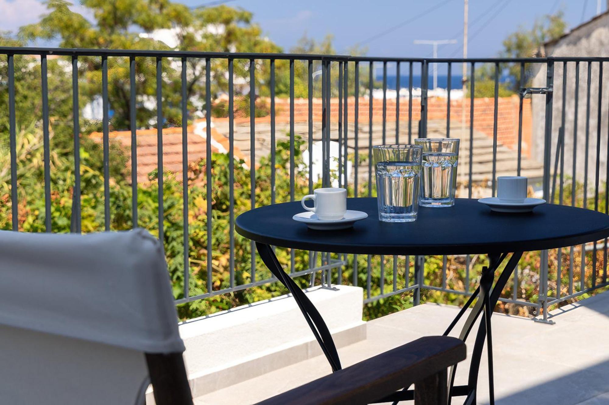 Lemonia In Ikaria Evdilos (Ikaria)