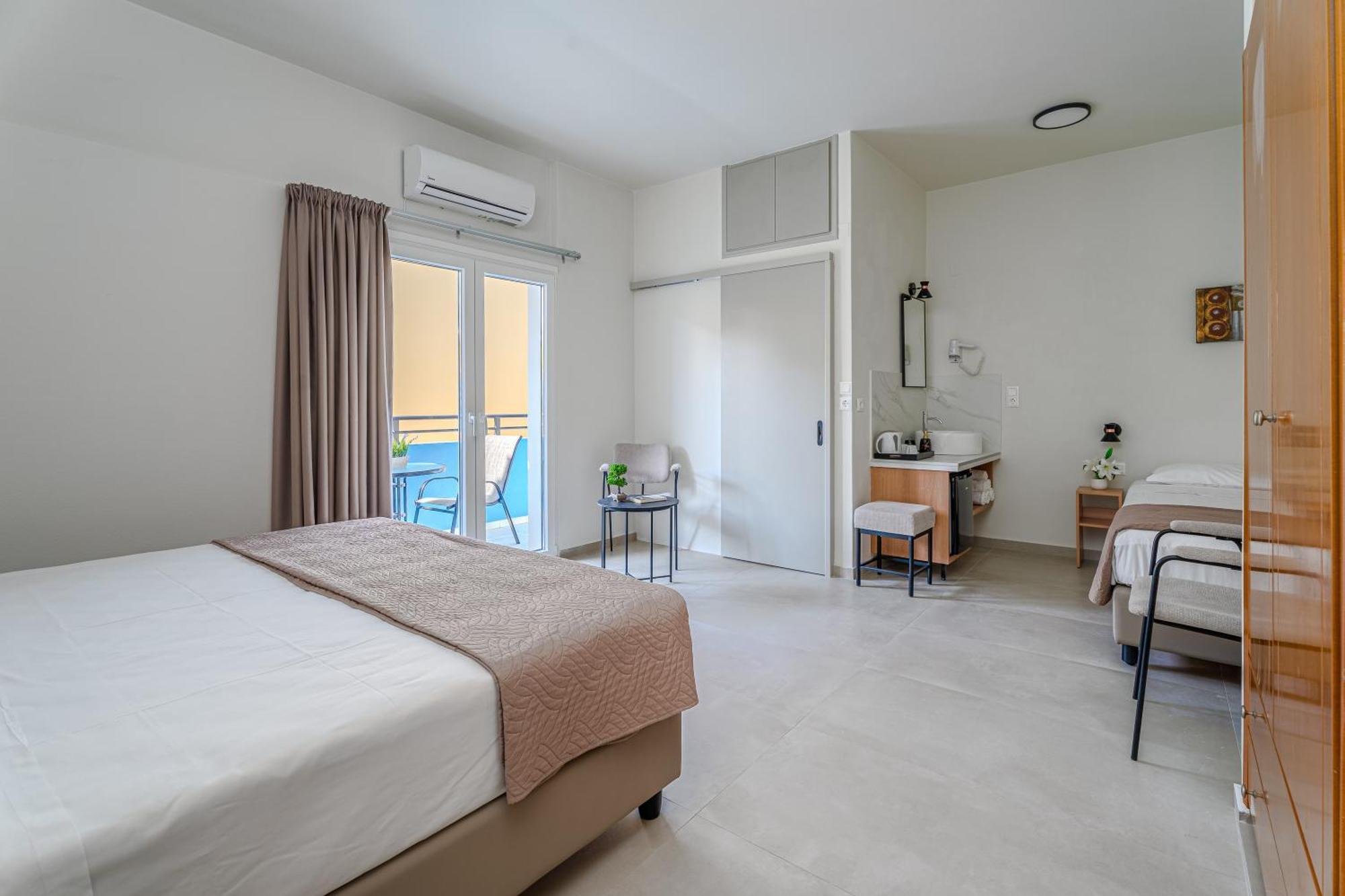 Emi Seaside Amoudara (Heraklion)