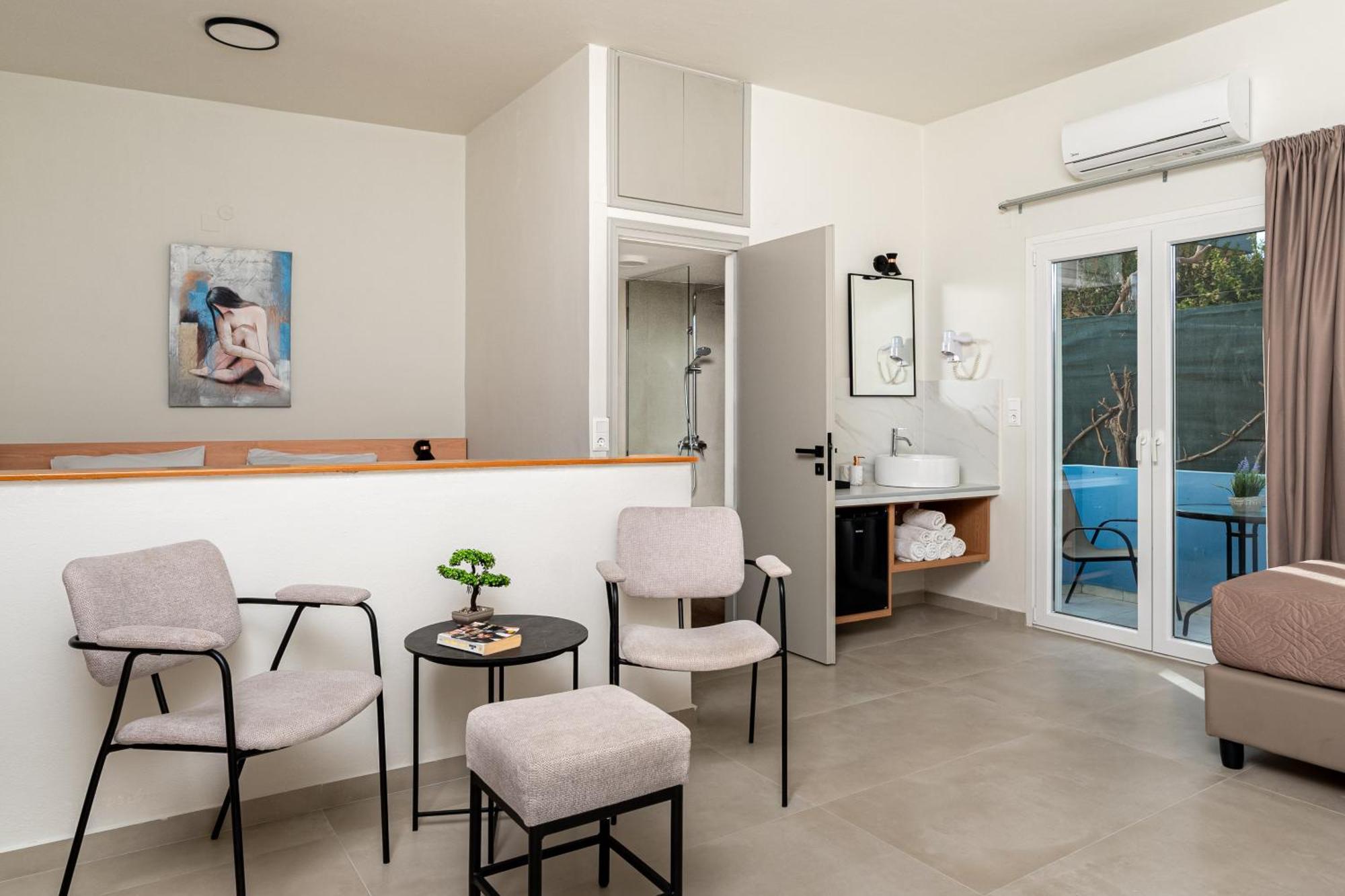 Emi Seaside Apartment *