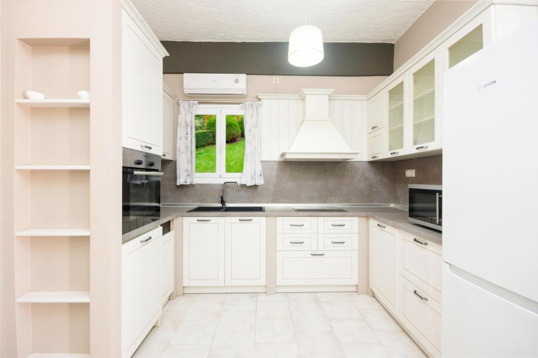 Amaryllis Boutique Apartment