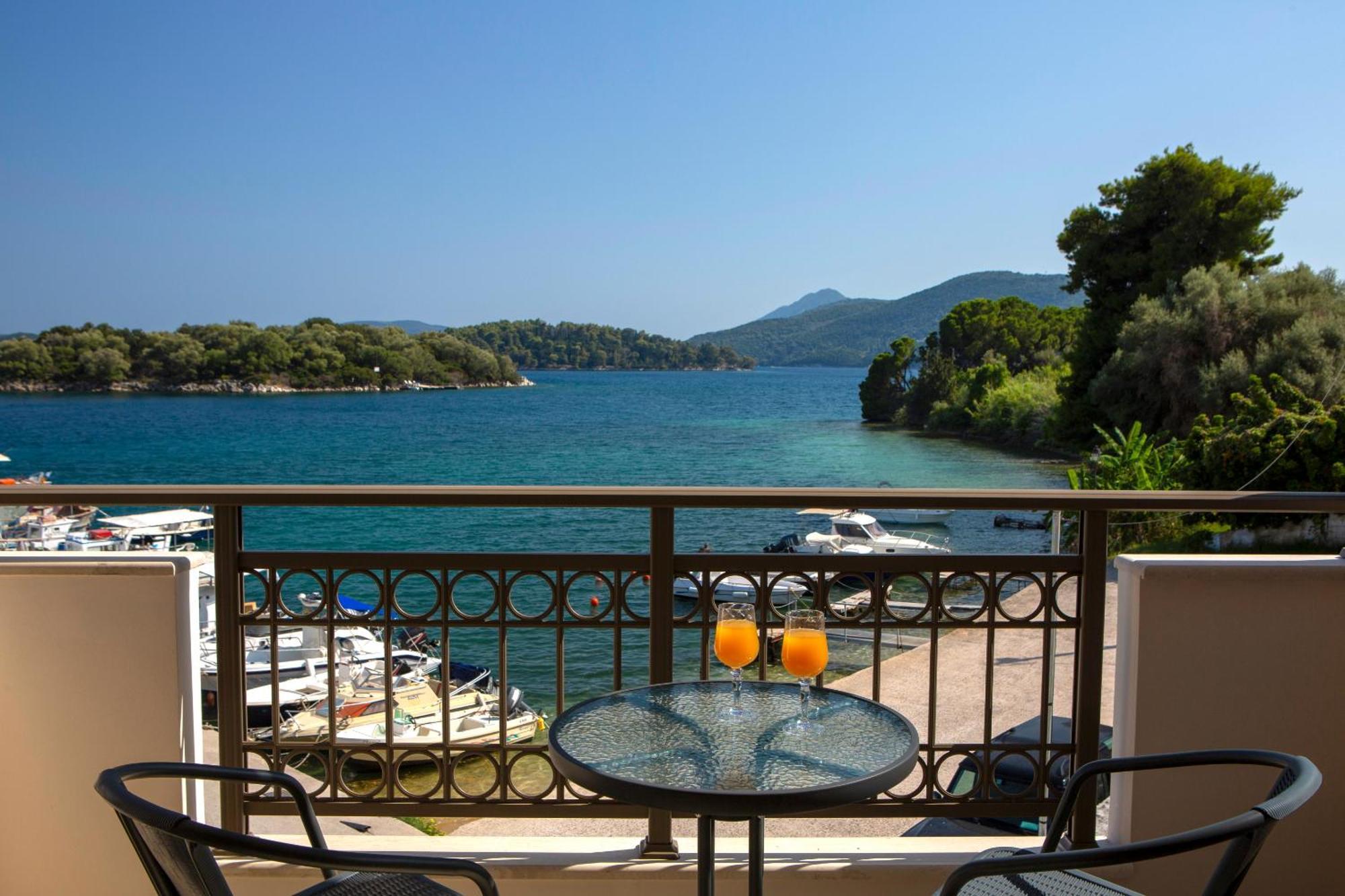 Enalion * Nydri (Lefkada)